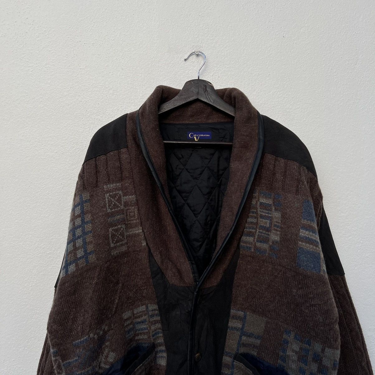 Japanese Brand VINTAGE CALRO VALENTINO PRINTED DESIGN CARDIGAN WOOL Size US L / EU 52-54 / 3 - 3 Thumbnail