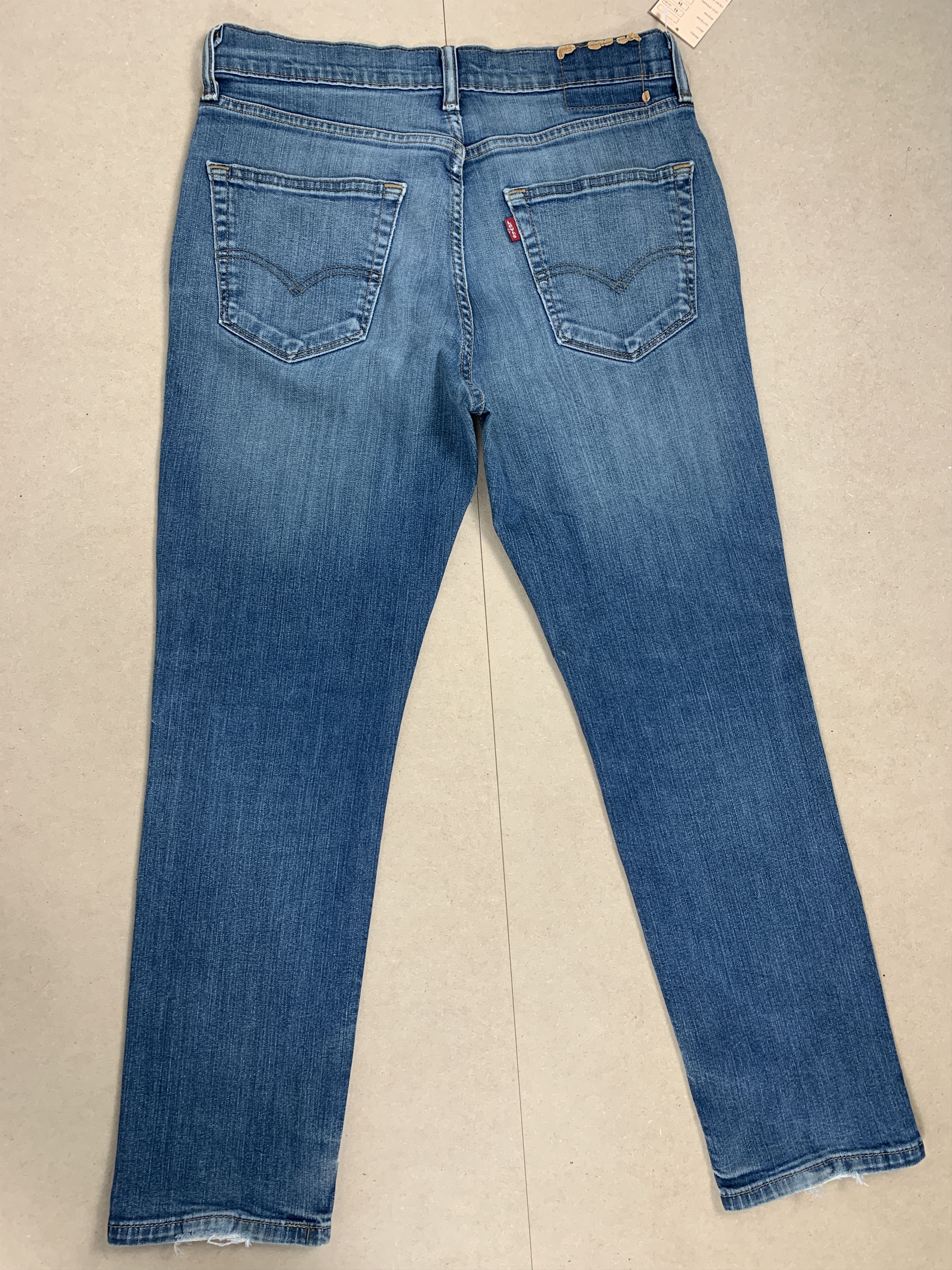 Levi's × Vintage Vintage LEVI'S 541 Distressed Faded Mid Wash Jeans Size US 32 / EU 48 - 5 Thumbnail