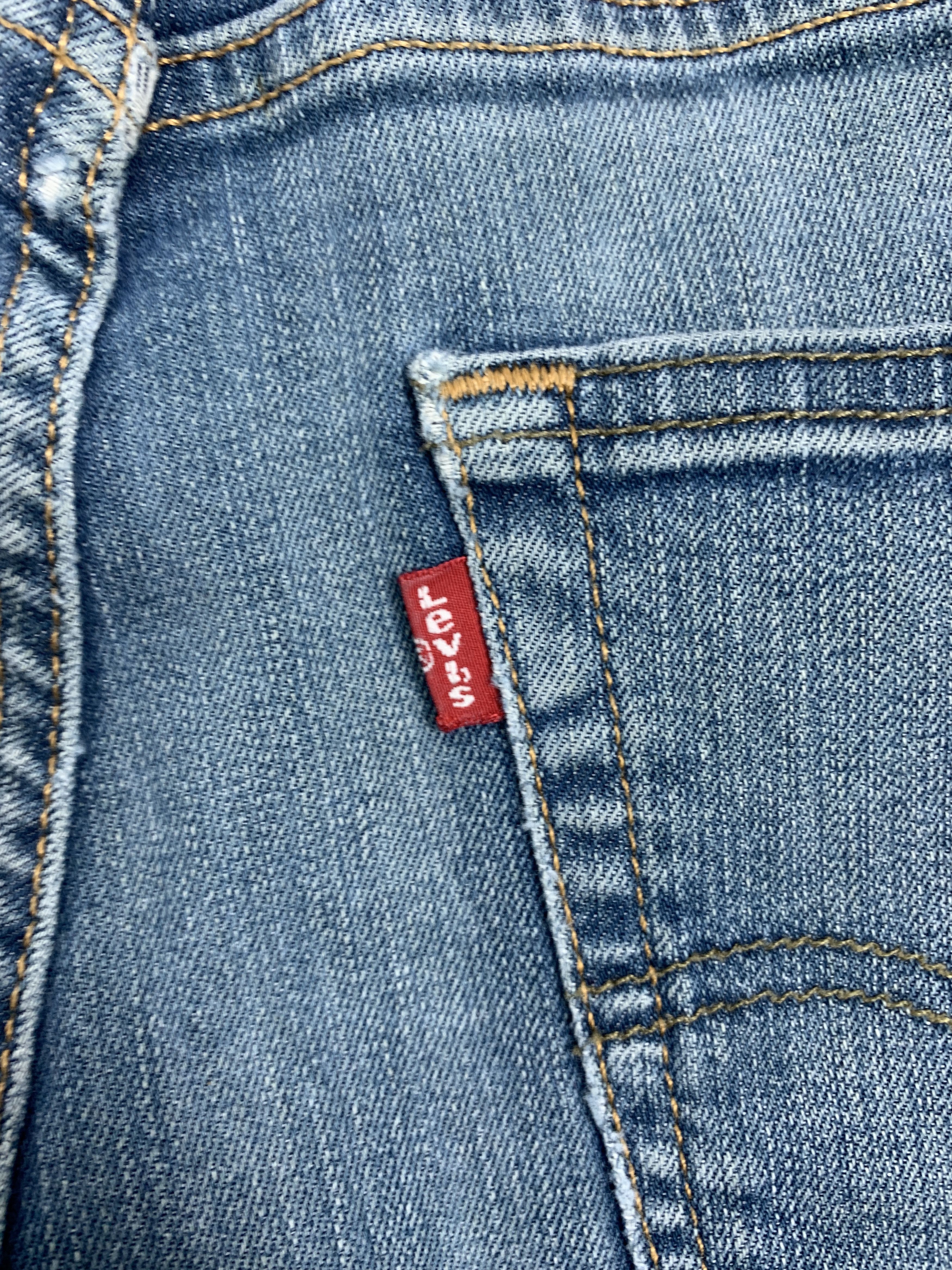 Levi's × Vintage Vintage LEVI'S 541 Distressed Faded Mid Wash Jeans Size US 32 / EU 48 - 8 Thumbnail