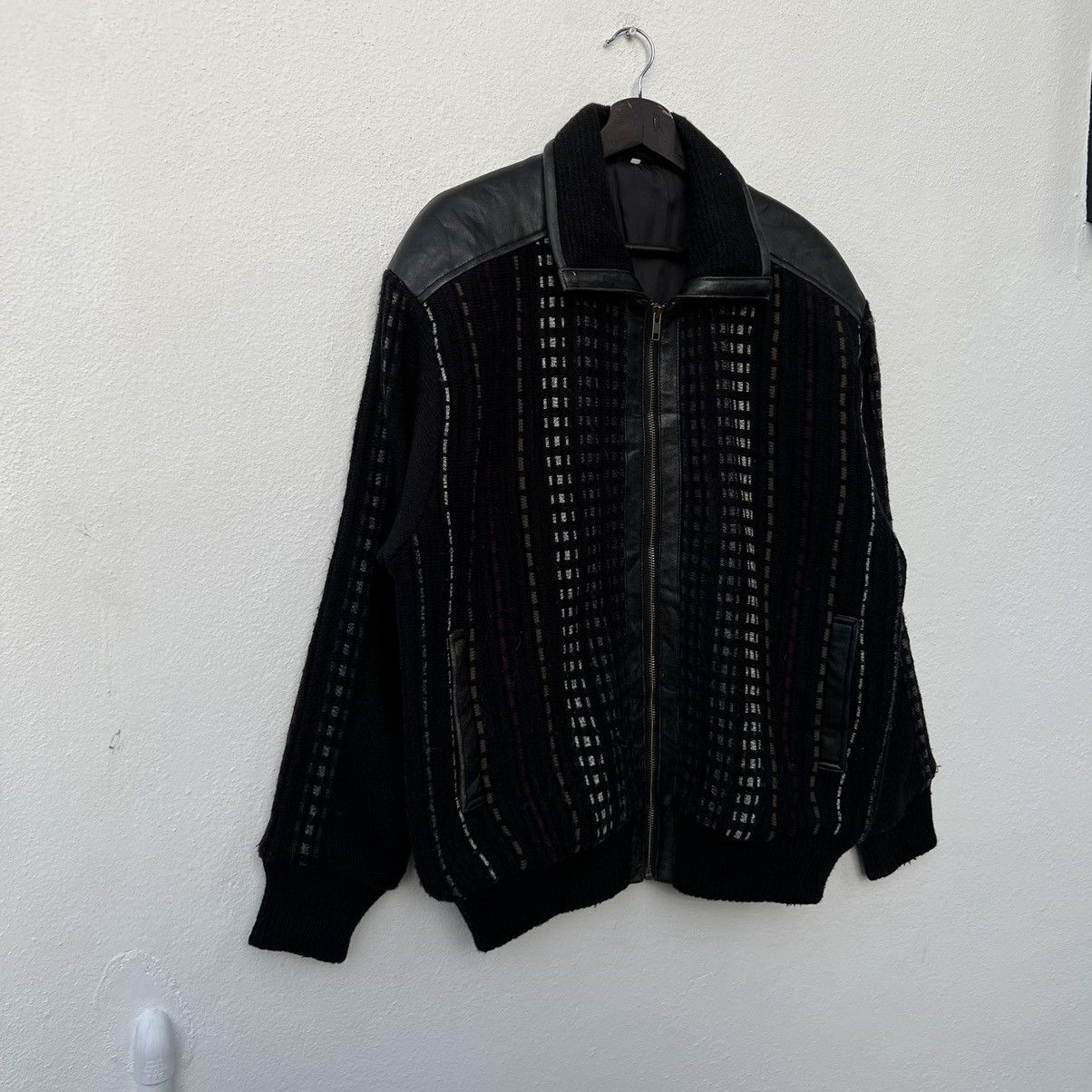 Japanese Brand VINTAGE CASUAL RACOUT RARE DESIGN LEATHER ISSEY MIYAKE STYLE Size US L / EU 52-54 / 3 - 5 Thumbnail