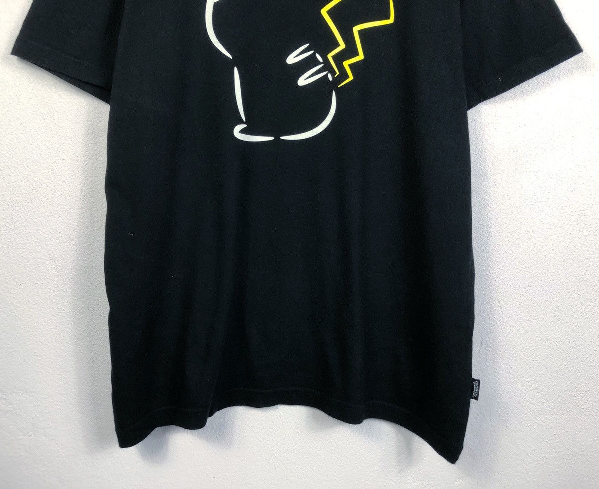 Pokemon × Uniqlo Rare Uniqlo X Pokemon Pikachu Tee Size US L / EU 52-54 / 3 - 3 Thumbnail
