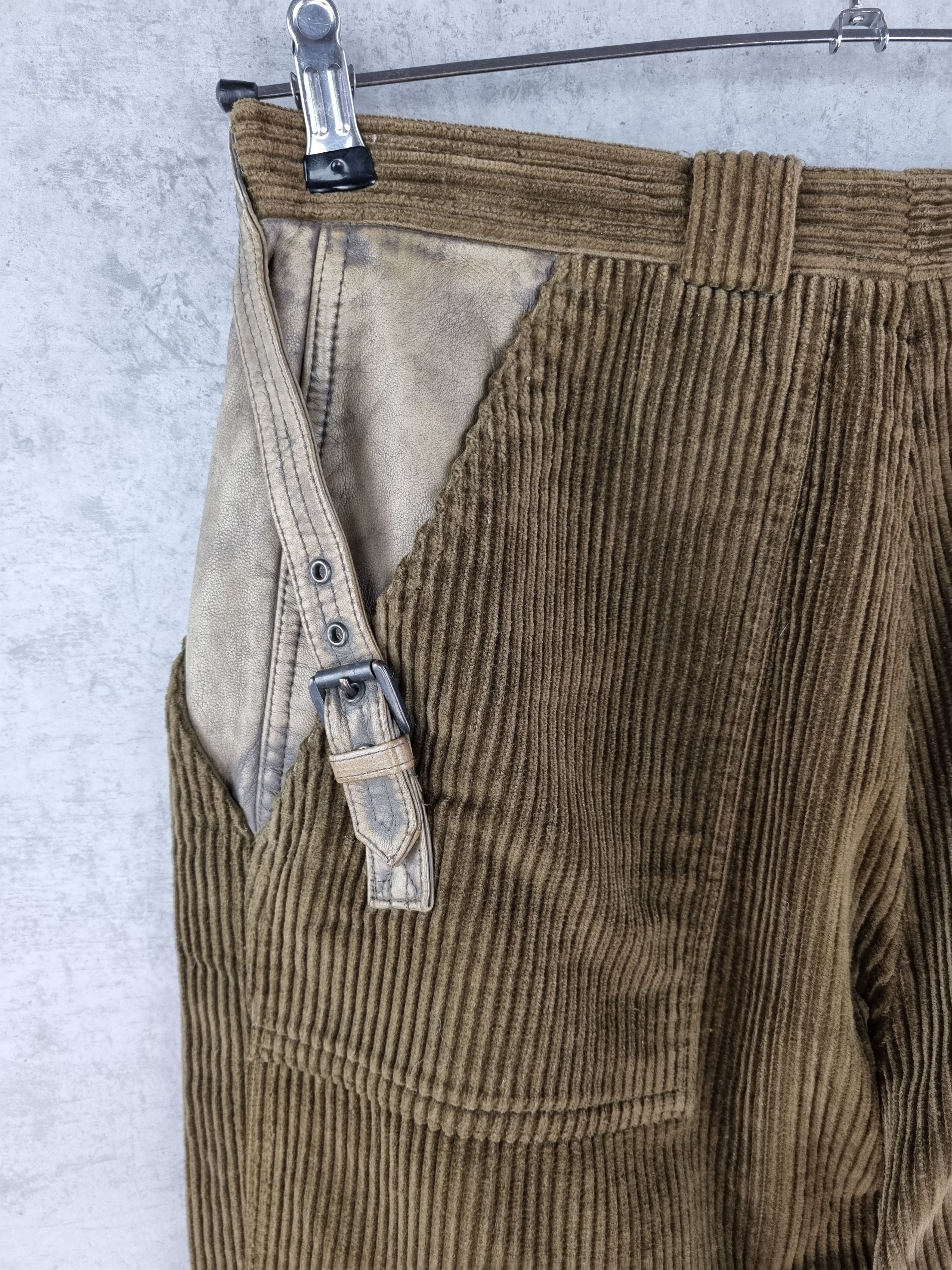 GF Ferre × Gianfranco Ferre 80s Gianfranco Ferre Leather Pockets Corduroy Vintage Pant Size US 32 / EU 48 - 7 Thumbnail