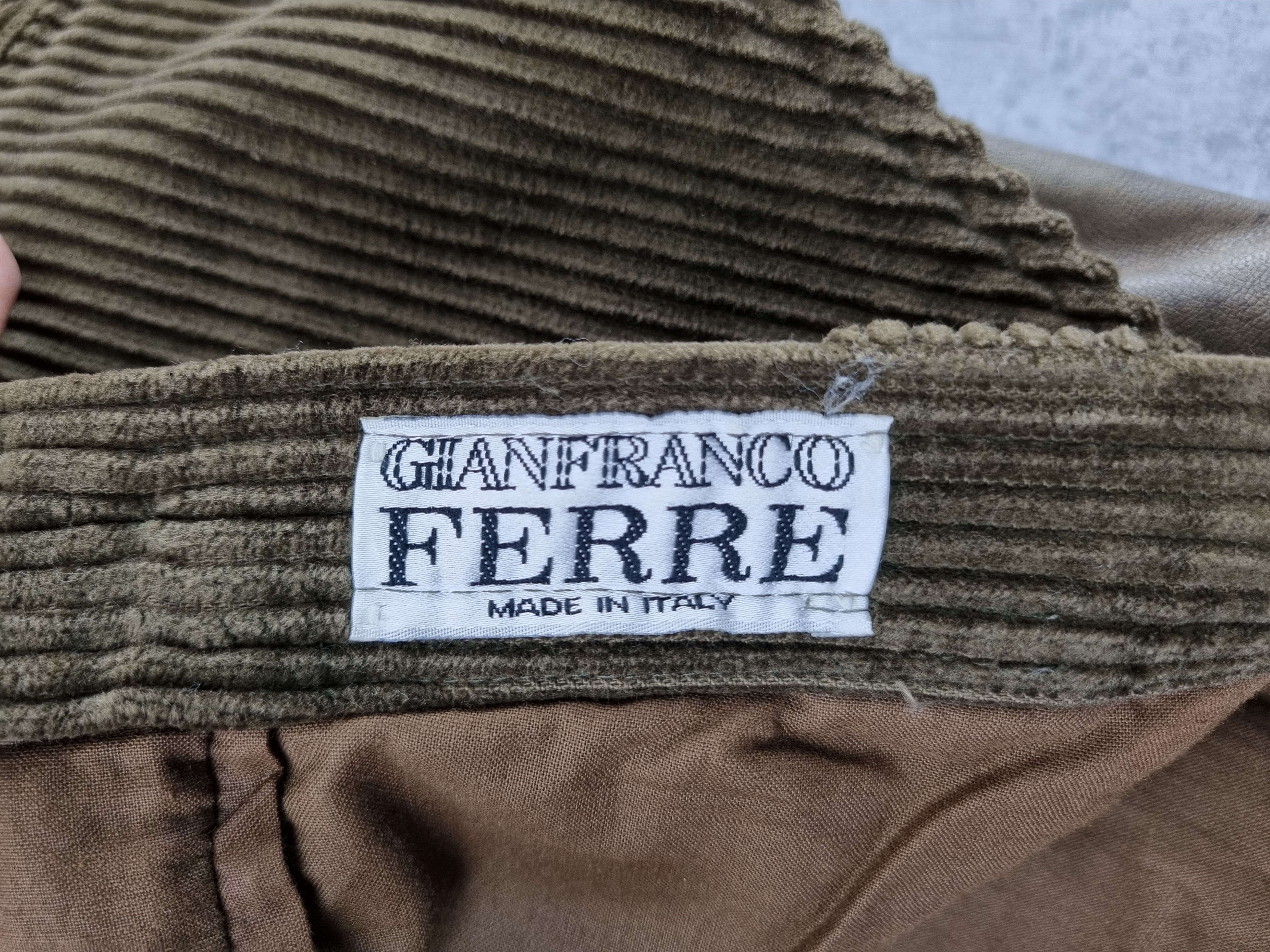 GF Ferre × Gianfranco Ferre 80s Gianfranco Ferre Leather Pockets Corduroy Vintage Pant Size US 32 / EU 48 - 5 Thumbnail