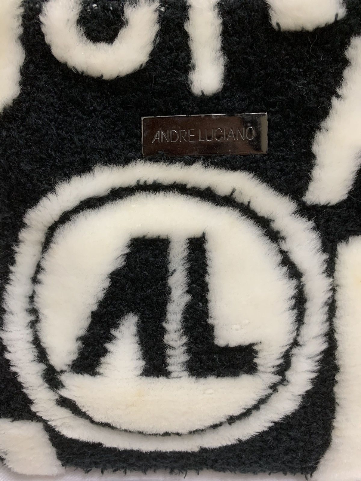 Andreluciano RARE ‼️ AndreLuciano Fuzzy Backpack Size ONE SIZE - 9 Thumbnail