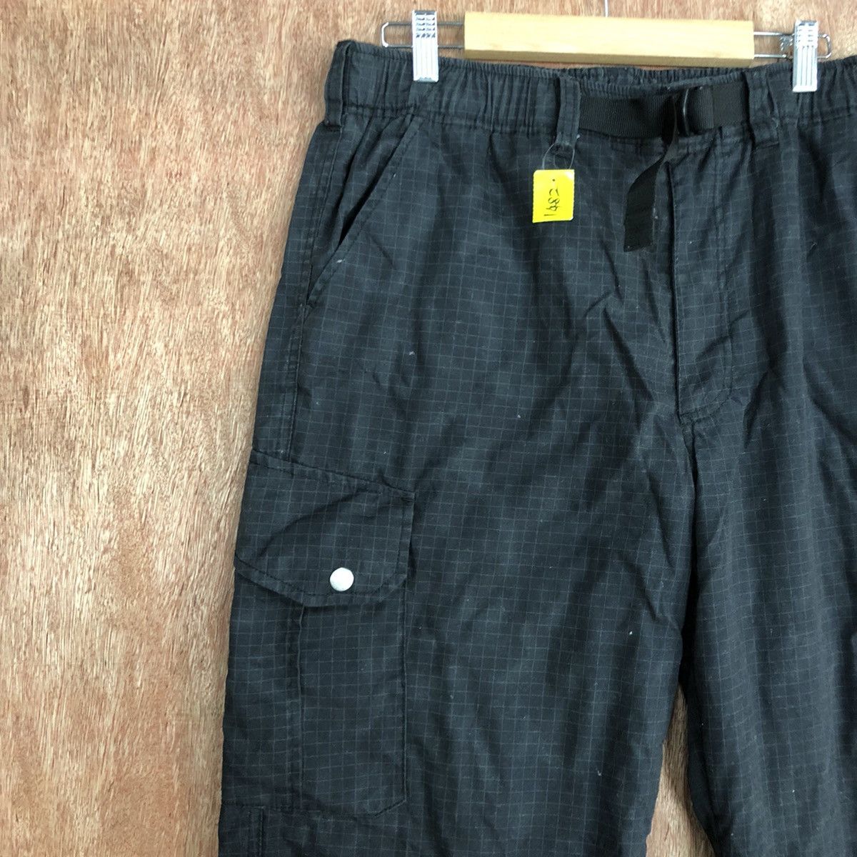 Japanese Brand DLL Japanese Brand checkered hiking Cargo Pants #1482 Size US 35 - 6 Thumbnail