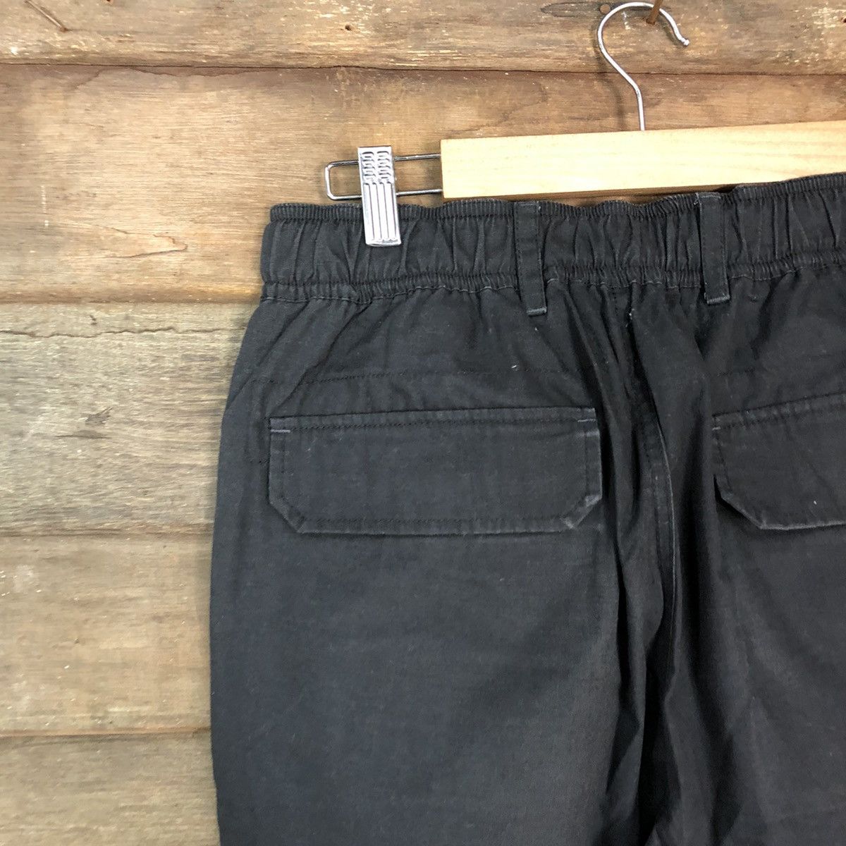Japanese Brand Japanese Brand Black hiking multipocket Cargo Pants #4496 Size US 33 - 14 Thumbnail