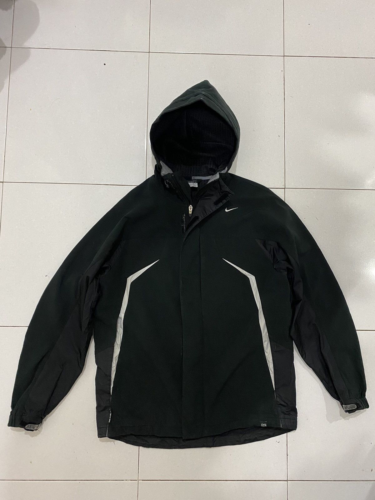 Nike 🔥Vintage🔥 Nike Sphere Pro Jacket Size US L / EU 52-54 / 3 - 2 Thumbnail
