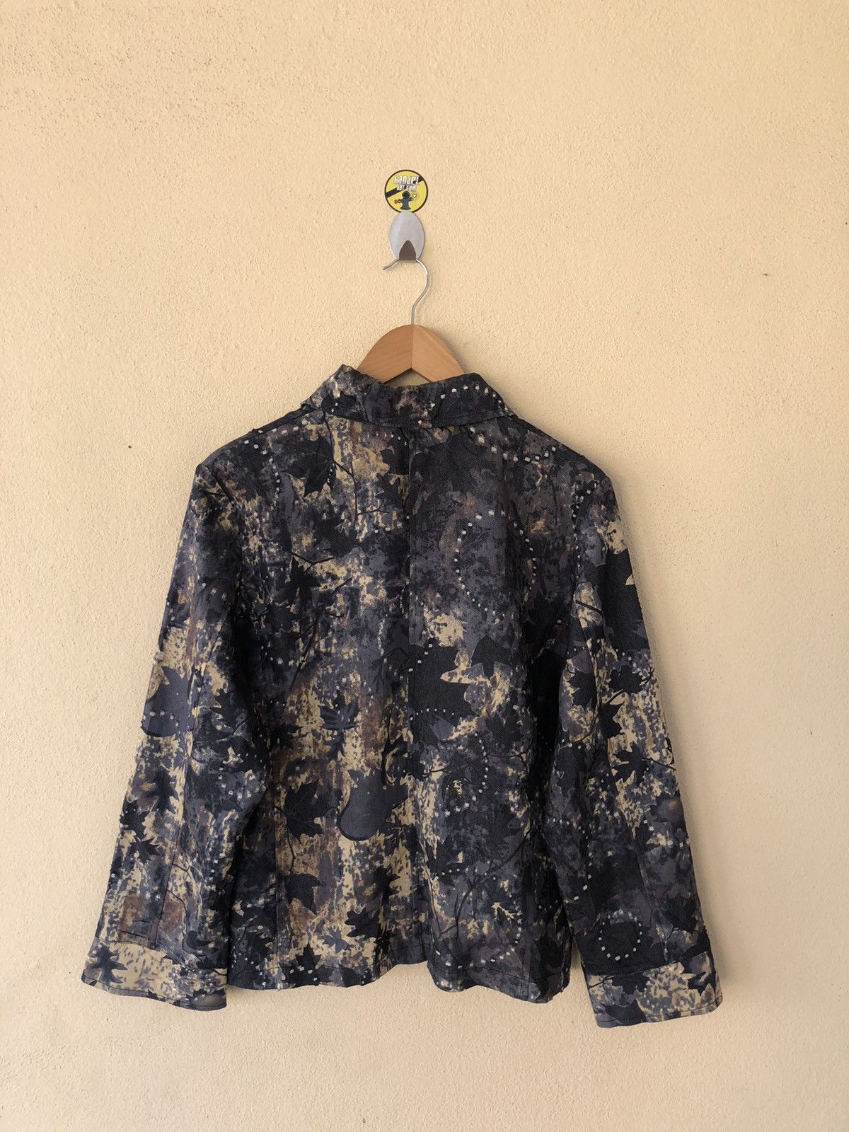 Japanese Brand × Vintage VINTAGE LEOMARINA OVERPRINTED LIGHT JACKET Size US M / EU 48-50 / 2 - 3 Thumbnail