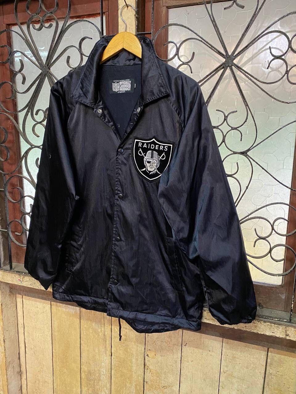NFL Official NFL Raiders Starter Jacket Size US L / EU 52-54 / 3 - 5 Thumbnail