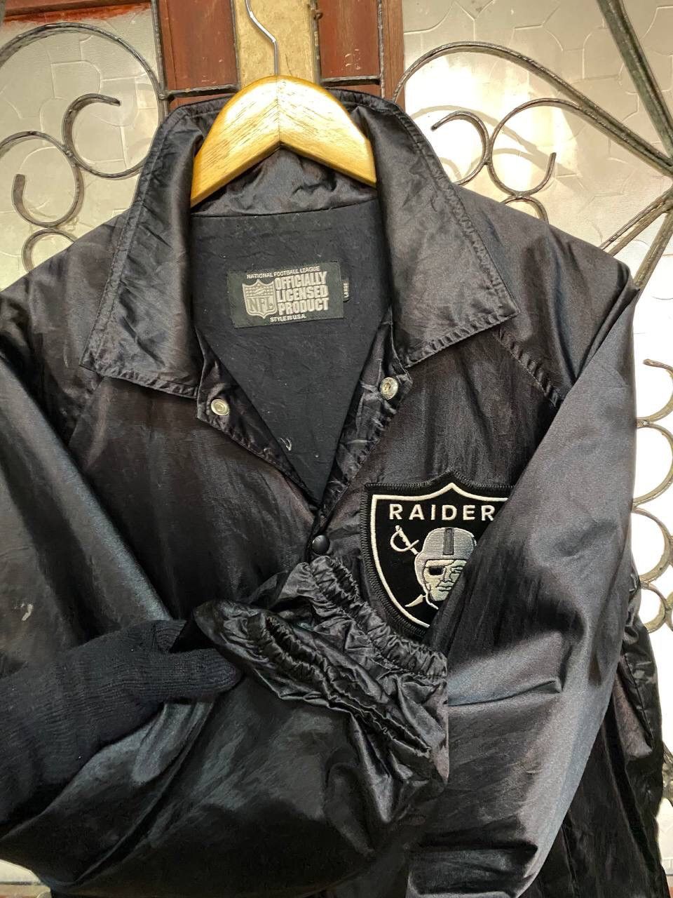NFL Official NFL Raiders Starter Jacket Size US L / EU 52-54 / 3 - 9 Thumbnail