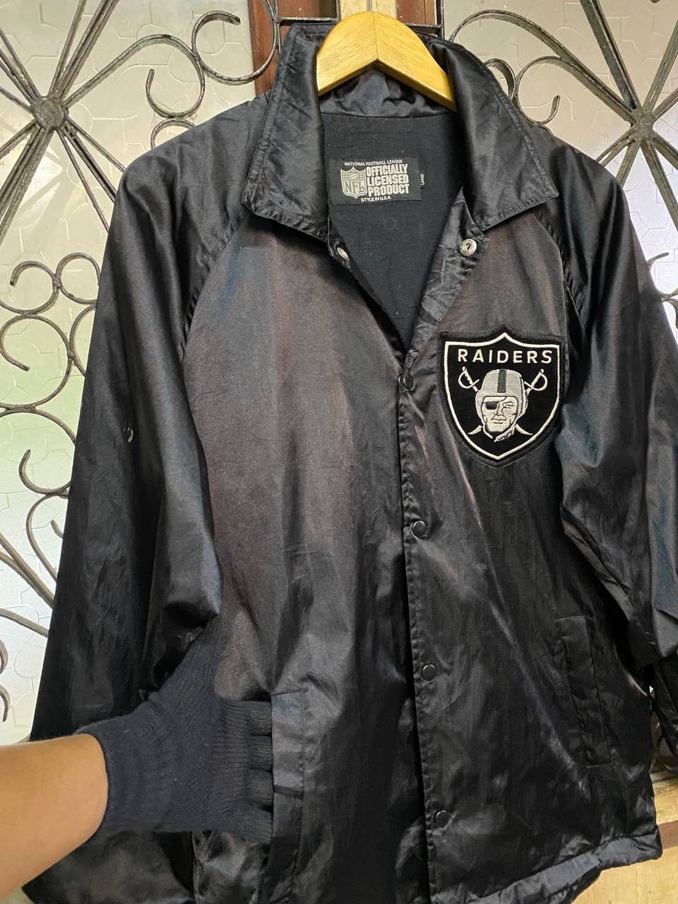 NFL Official NFL Raiders Starter Jacket Size US L / EU 52-54 / 3 - 8 Thumbnail