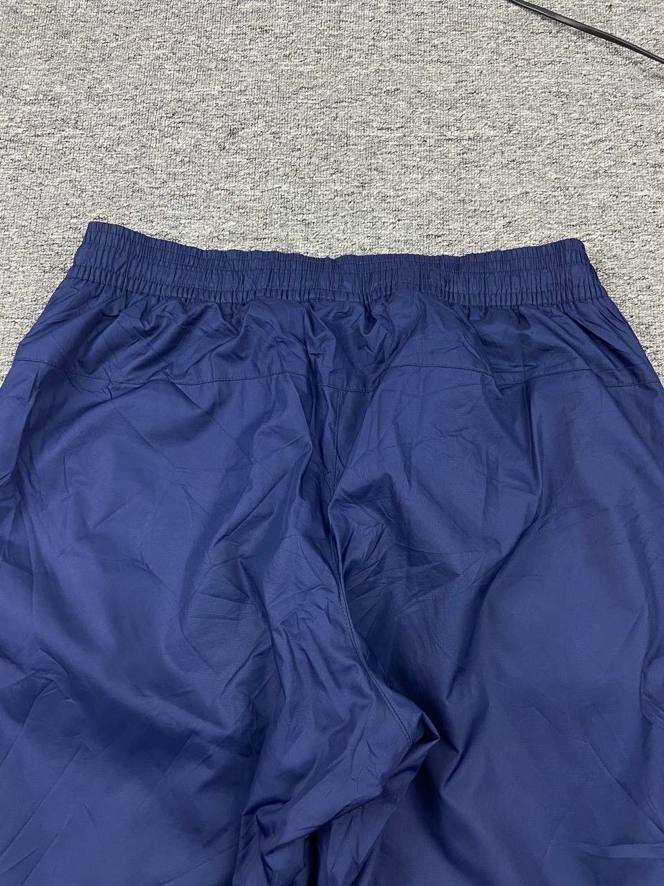 Nike Vintage Nike Light Puffer Track Pant Hiking Outdoor Size US 32 / EU 48 - 7 Thumbnail