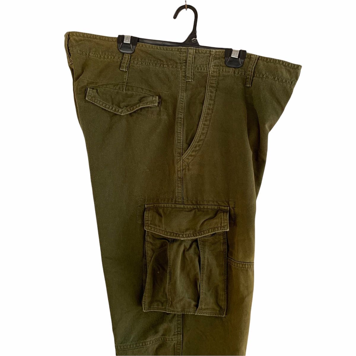 Uniqlo Uniqlo Cargo Pant Military Style Size US 35 - 11 Thumbnail