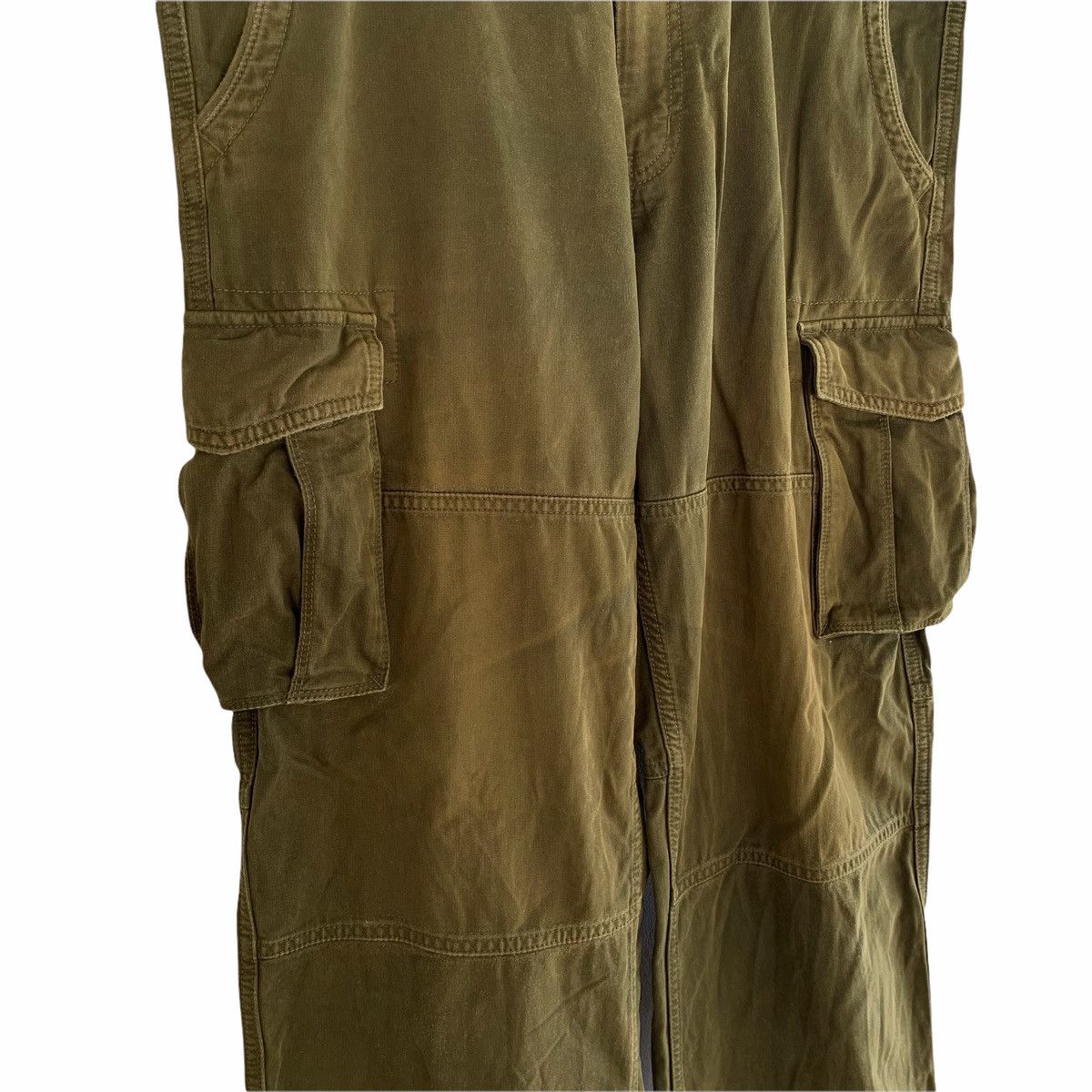 Uniqlo Uniqlo Cargo Pant Military Style Size US 35 - 9 Thumbnail