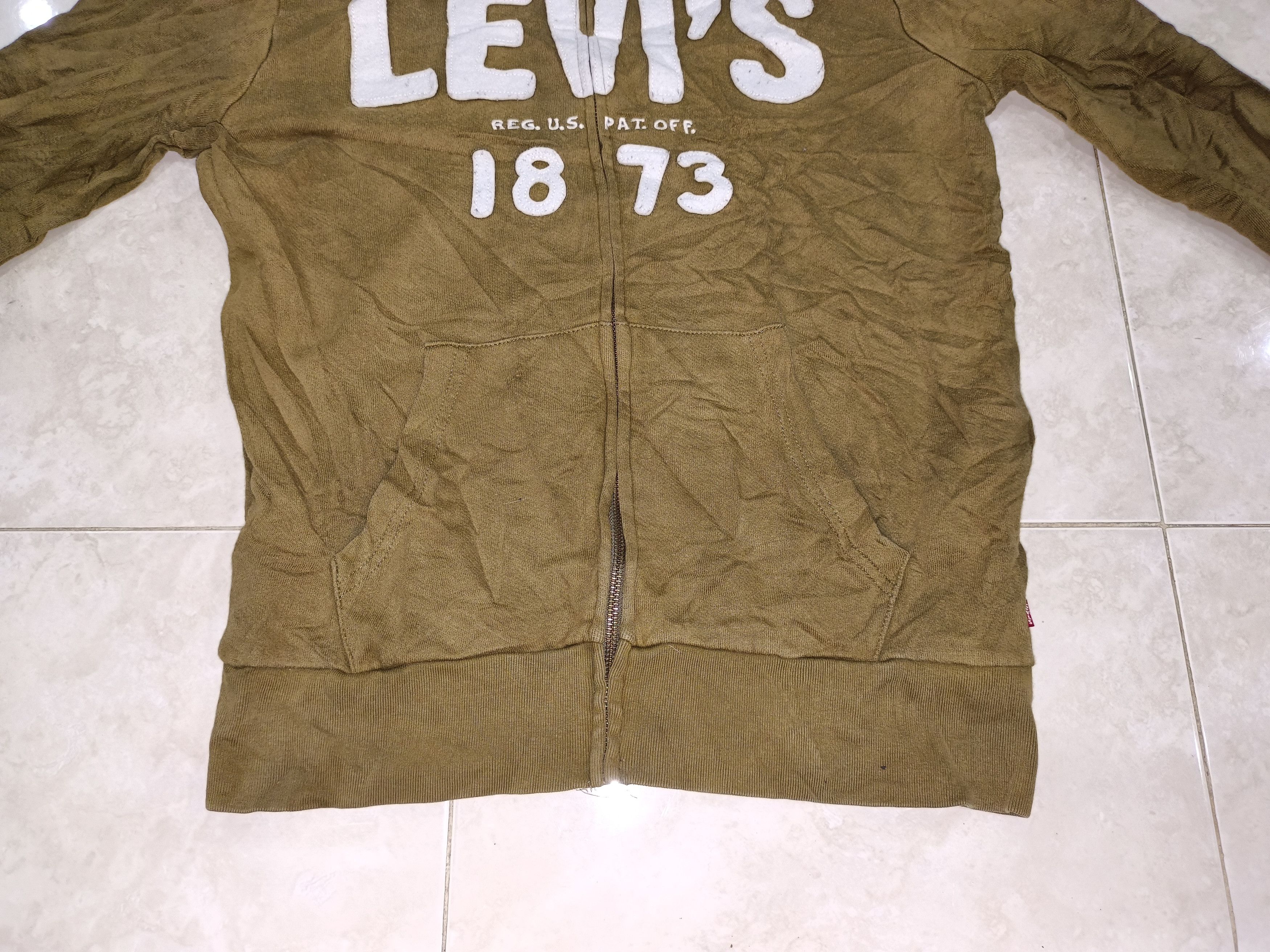 Hoodie spell out logo by Levis
