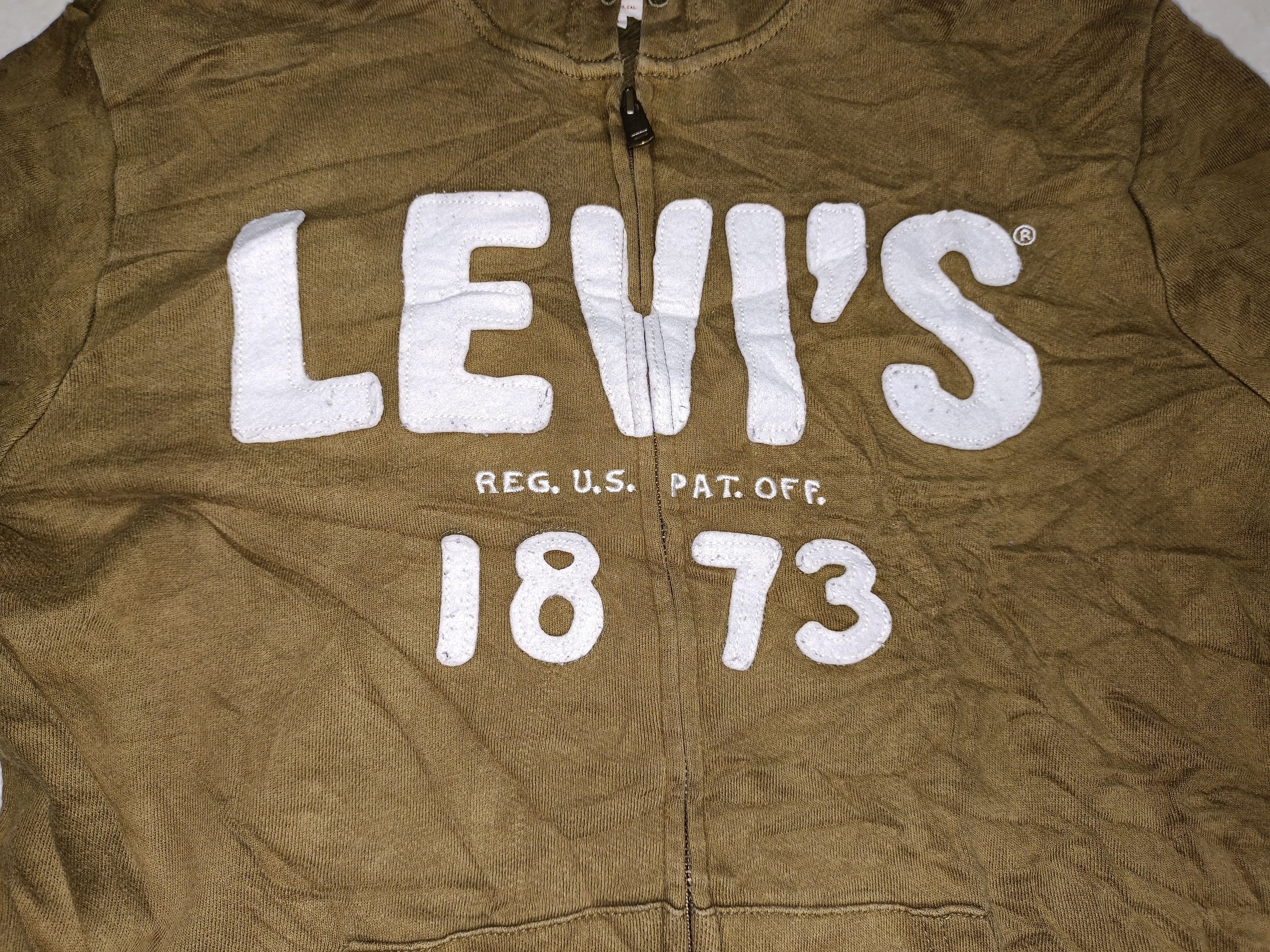 Hoodie spell out logo by Levis