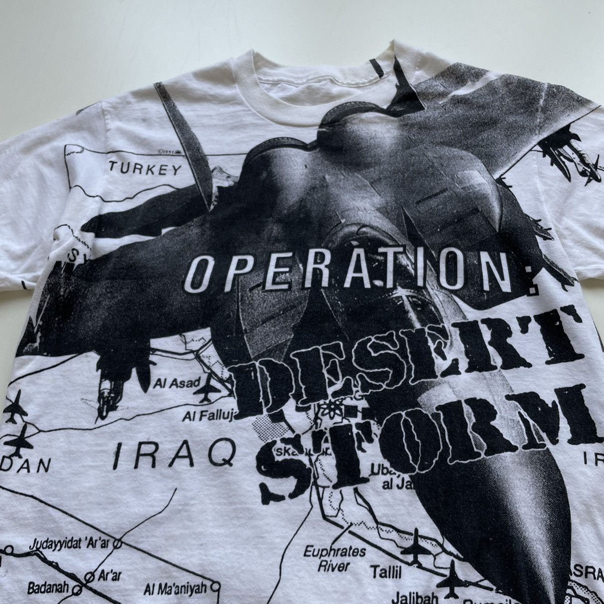 Vintage Vintage 1990s Operation Desert Storm USA AOP T Shirt Medium Size US S / EU 44-46 / 1 - 2 Thumbnail