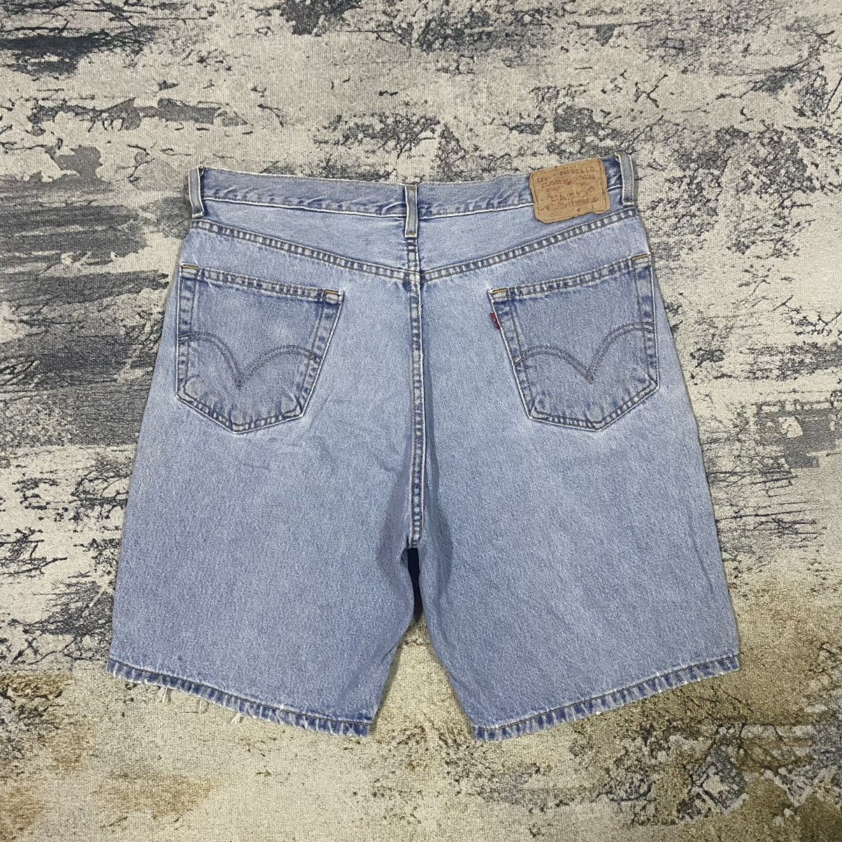 Levi's × Vintage Vintage Levis 505 Light Washed Denim Jeans Short Size US 36 / EU 52 - 2 Thumbnail