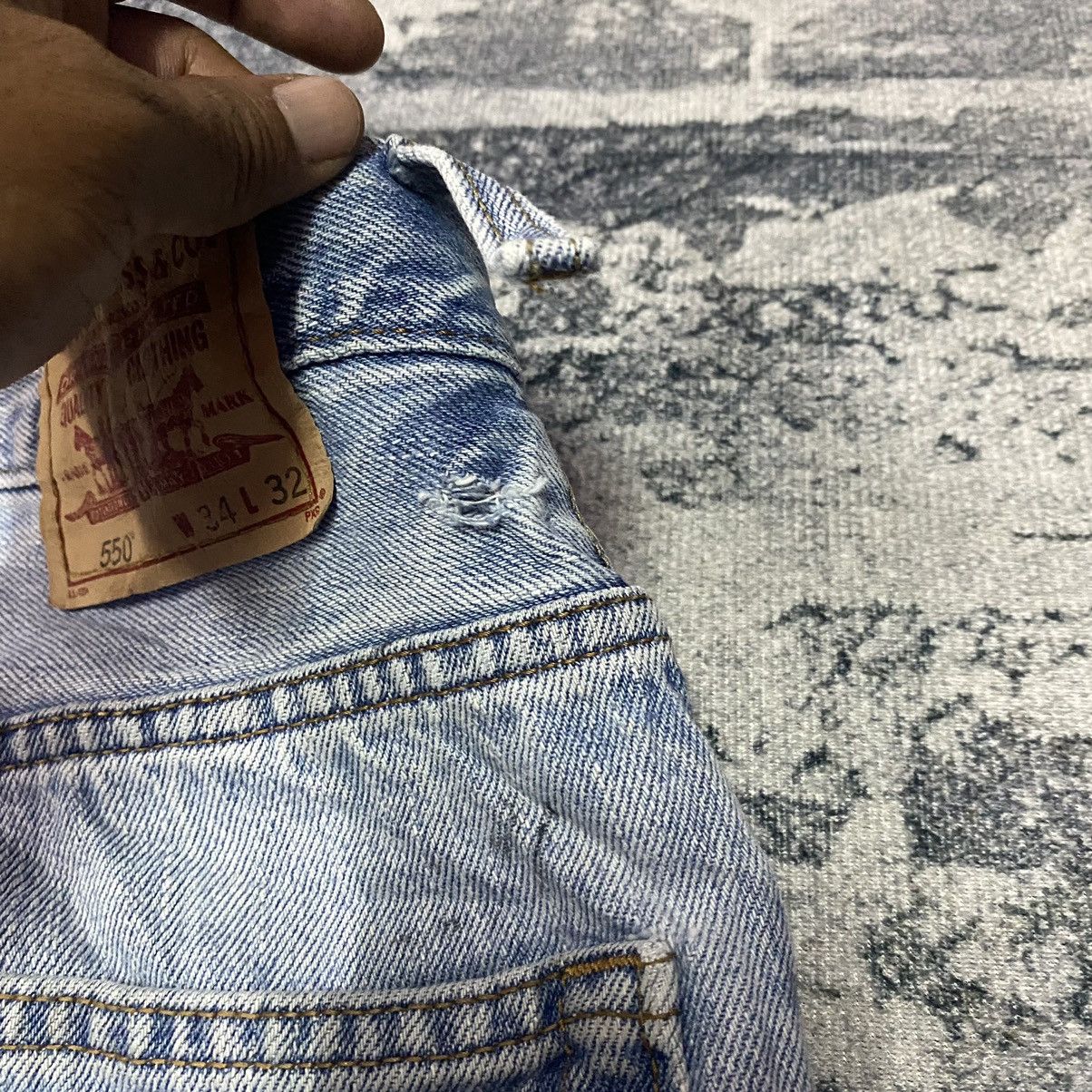 Levi's × Levi's Vintage Clothing × Vintage Vintage Levis 550 Relaxed Fit Faded Stain Baggy Denim Jeans Size US 34 / EU 50 - 16 Thumbnail