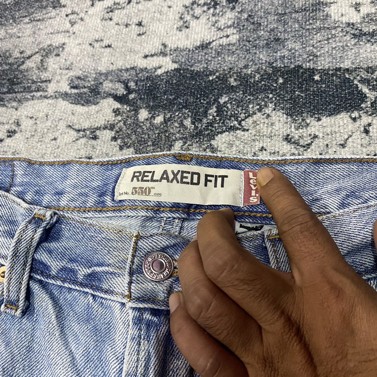Levi's × Levi's Vintage Clothing × Vintage Vintage Levis 550 Relaxed Fit Faded Stain Baggy Denim Jeans Size US 34 / EU 50 - 8 Thumbnail
