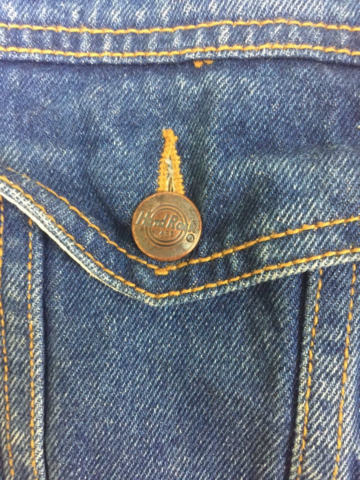 Hard Rock Cafe Vintage Hard Rock Cafe beijing Denim Jacket embroidery Size US M / EU 48-50 / 2 - 6 Thumbnail