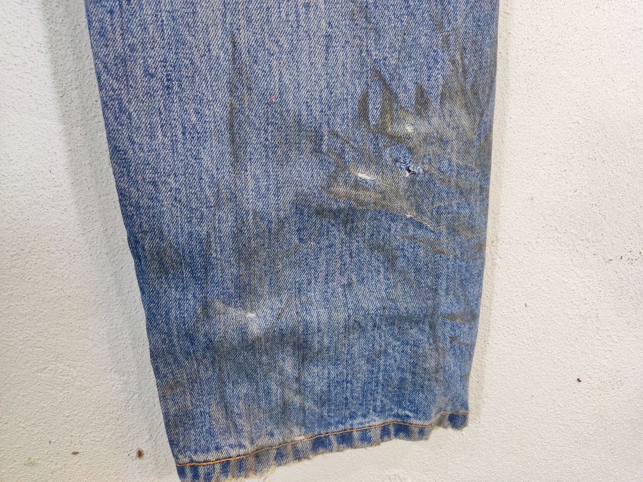 Levi's levis 505 relaxed fit distressed denim Size US 37 - 15 Thumbnail