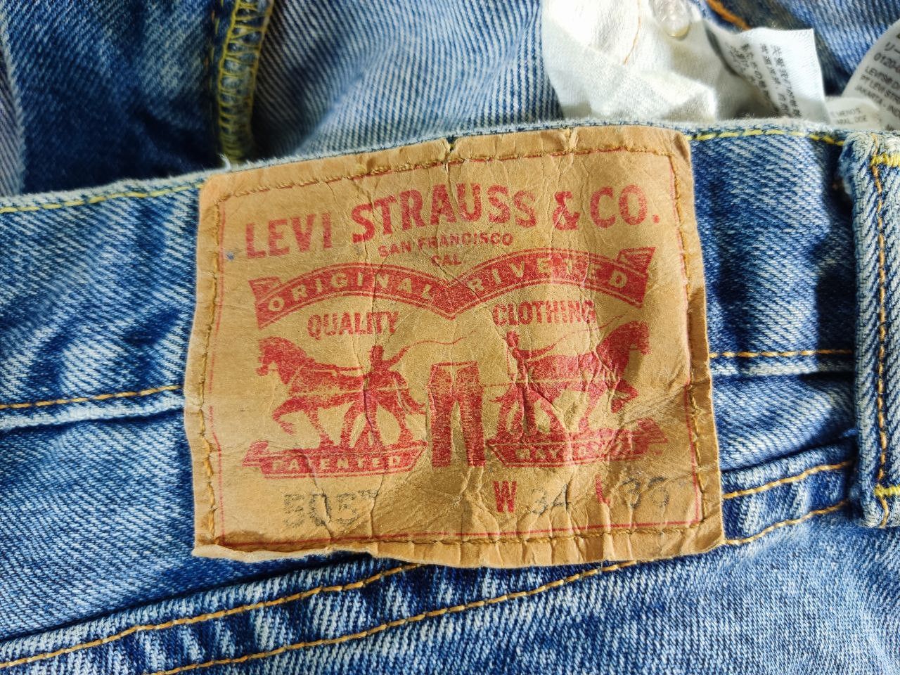 Levi's levis 505 relaxed fit distressed denim Size US 37 - 3 Thumbnail