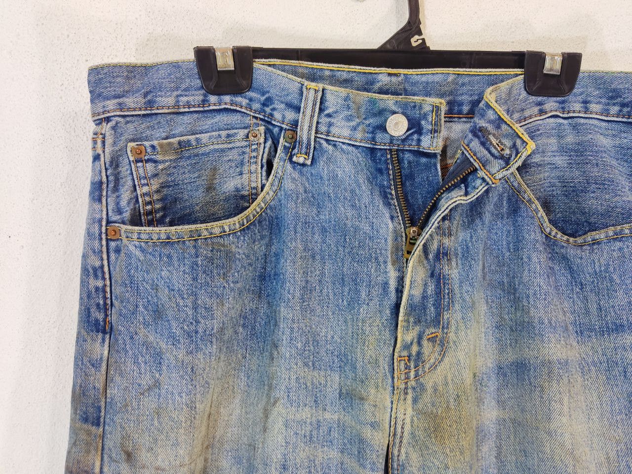 Levi's levis 505 relaxed fit distressed denim Size US 37 - 7 Thumbnail