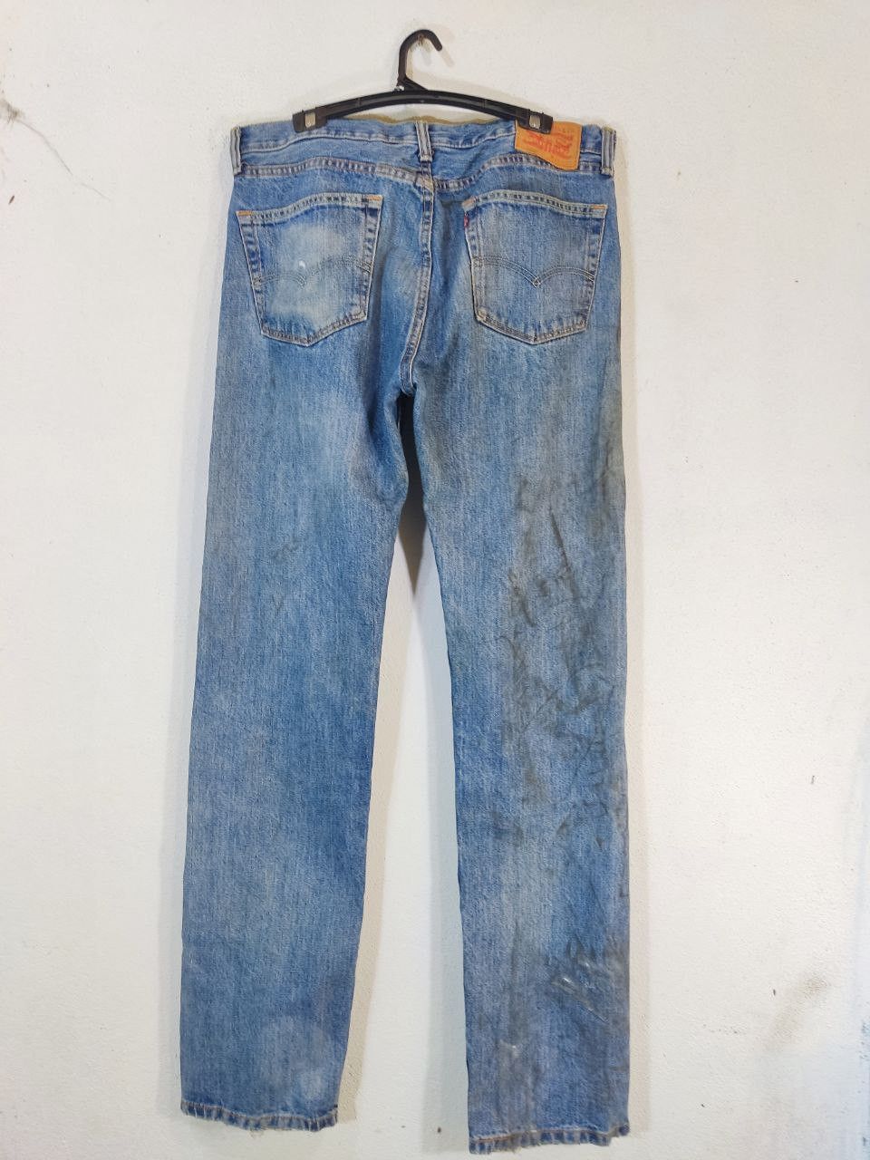 Levi's levis 505 relaxed fit distressed denim Size US 37 - 1 Thumbnail