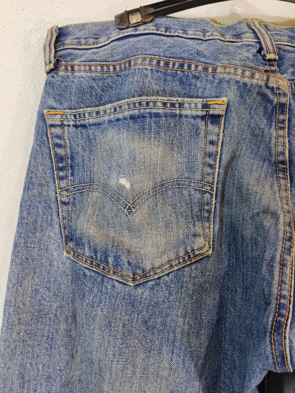 Levi's levis 505 relaxed fit distressed denim Size US 37 - 19 Thumbnail