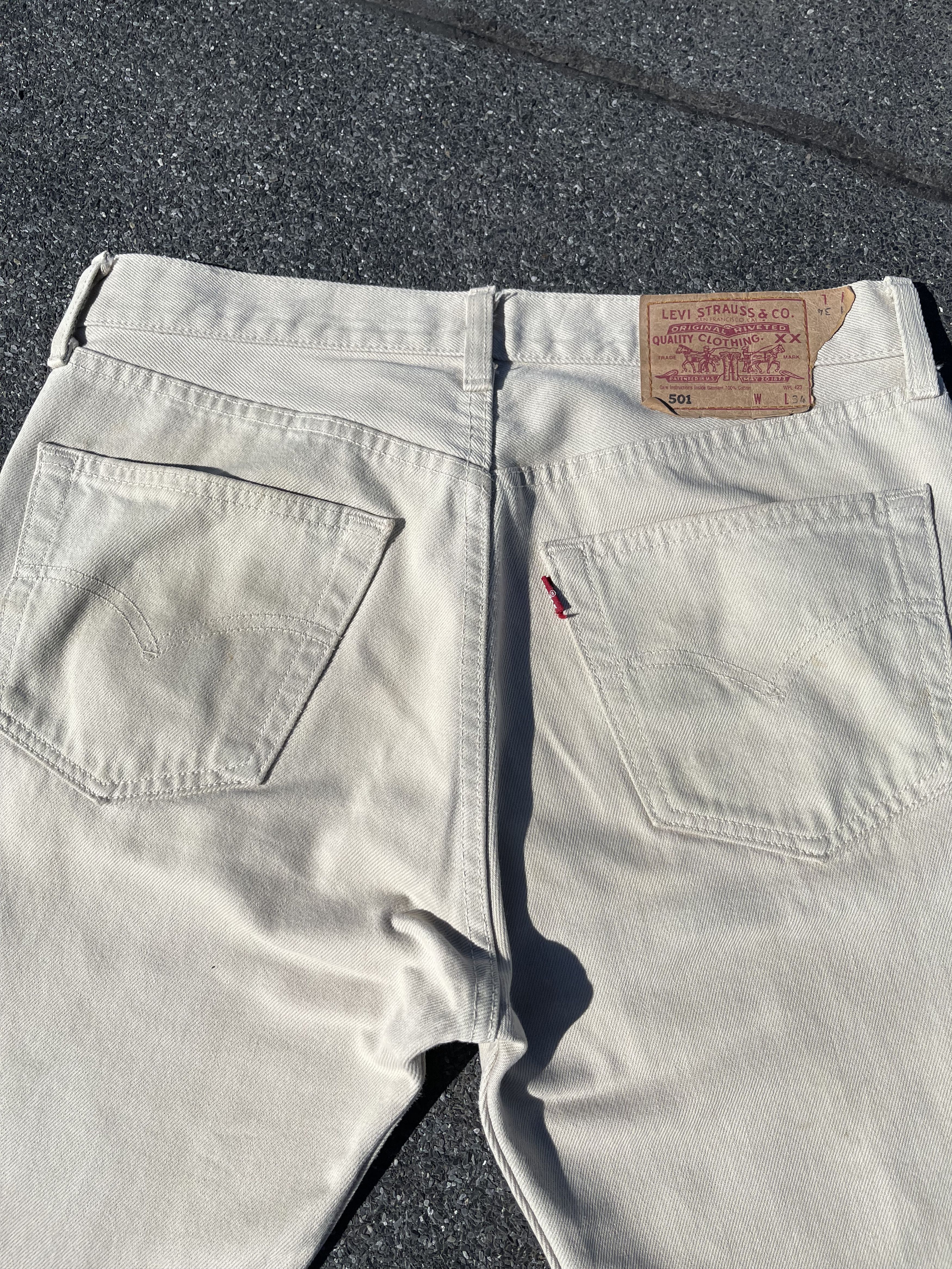 Levi's × Levi's Vintage Clothing × Vintage Levi's 501 Made In USA Vintage Cream Denim Pant Size US 31 - 3 Thumbnail