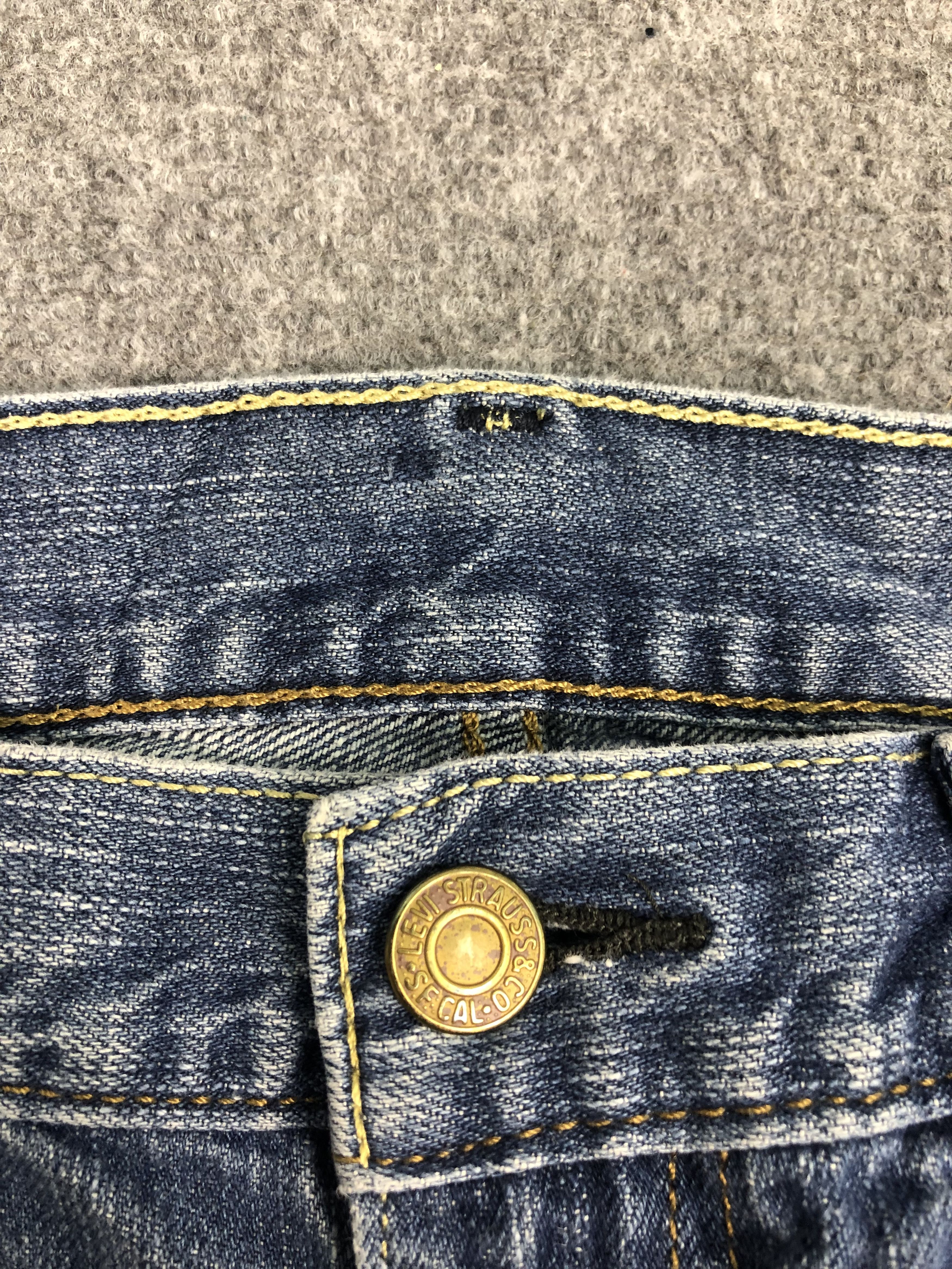 Levi's Vintage Levis 569 Jeans DP0435 Size US 32 / EU 48 - 6 Thumbnail