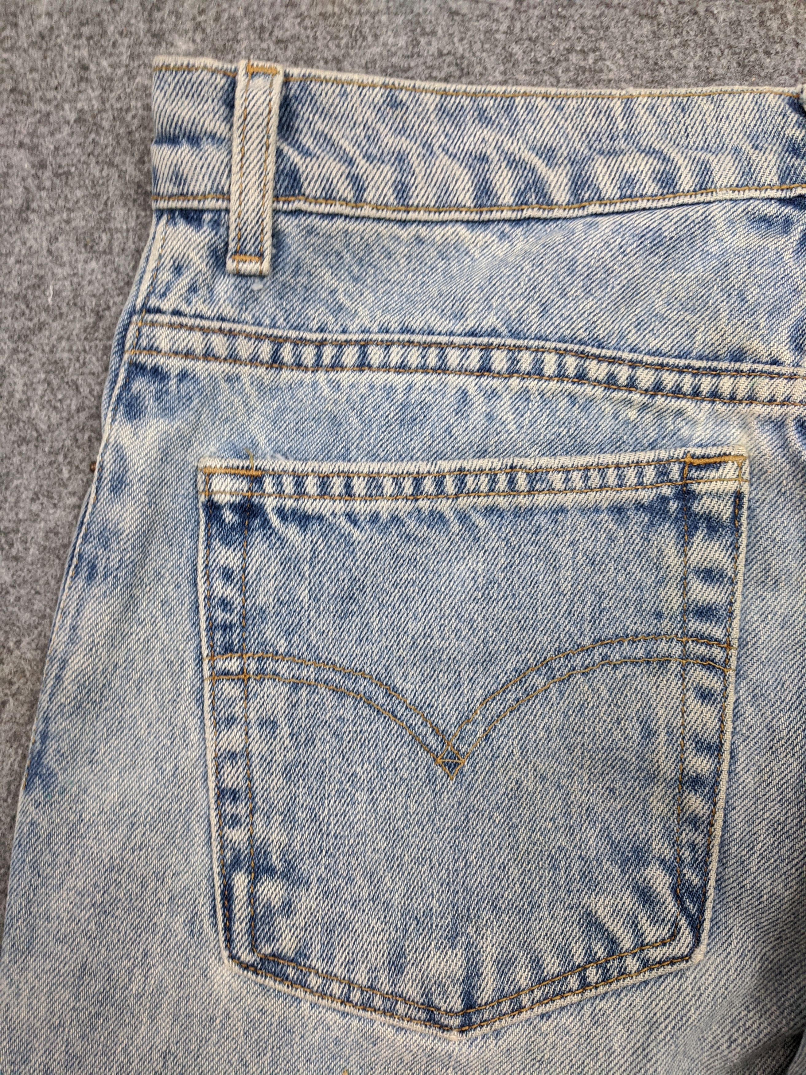 Levi's Vintage Levis 550 Jeans DP0613 Size US 32 / EU 48 - 13 Thumbnail