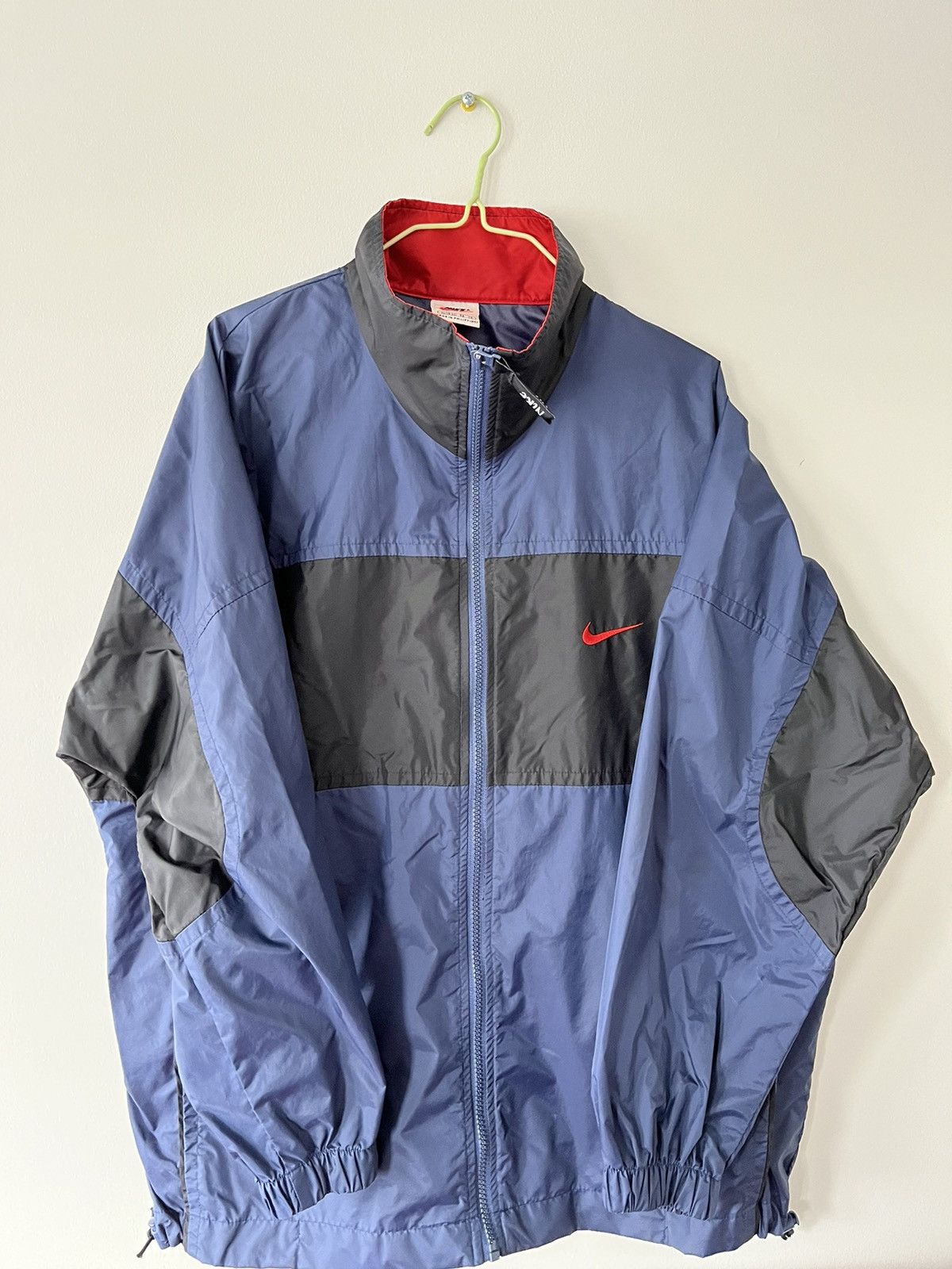 Vintage Nike Vintage Windbreaker Size US S / EU 44-46 / 1 - 2 Thumbnail