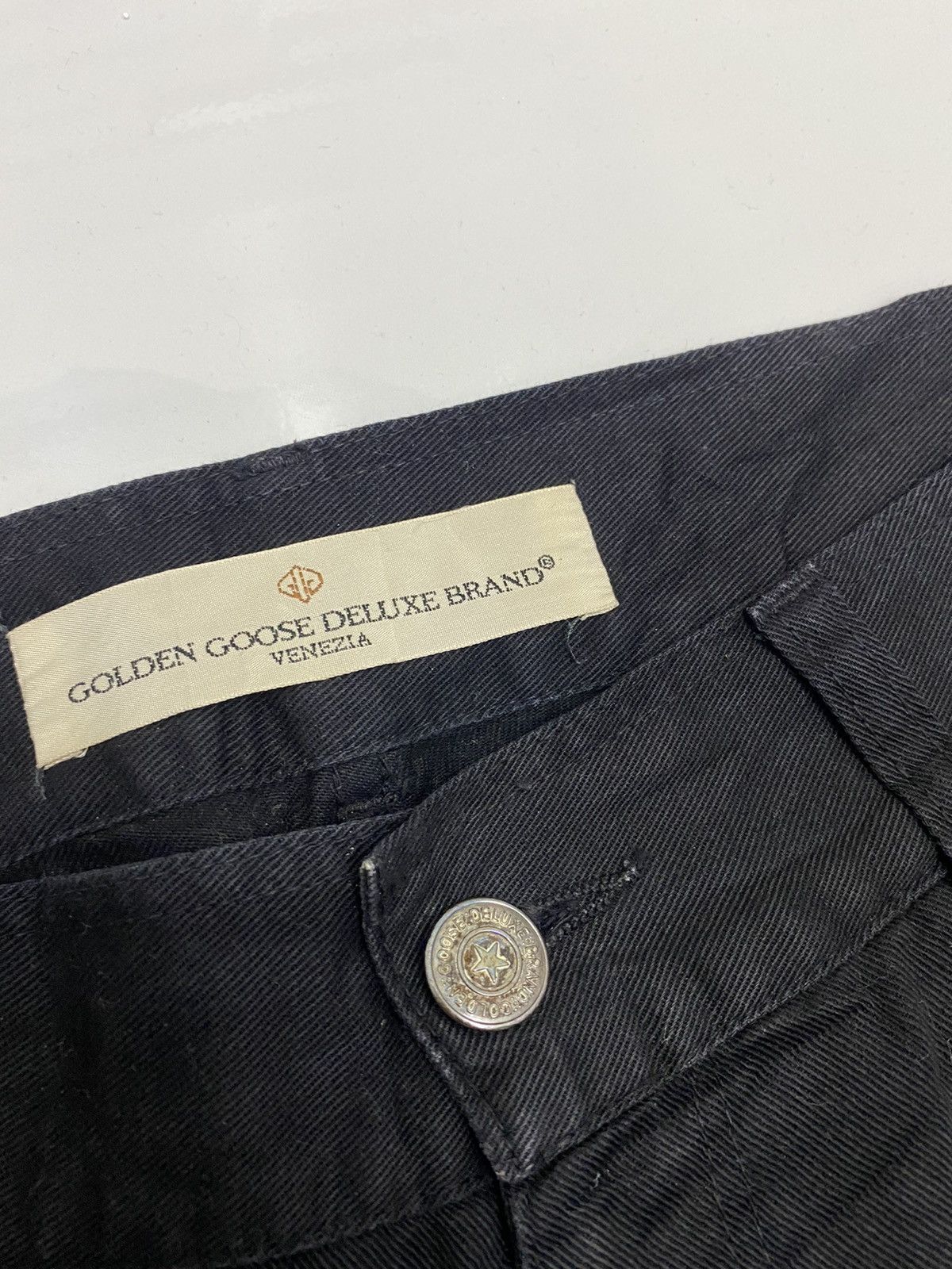 Golden Goose GOLDEN GOOSE DELUXE BRAND DISTRESSED DESIGN DENIM PANTS Size US 32 / EU 48 - 9 Thumbnail