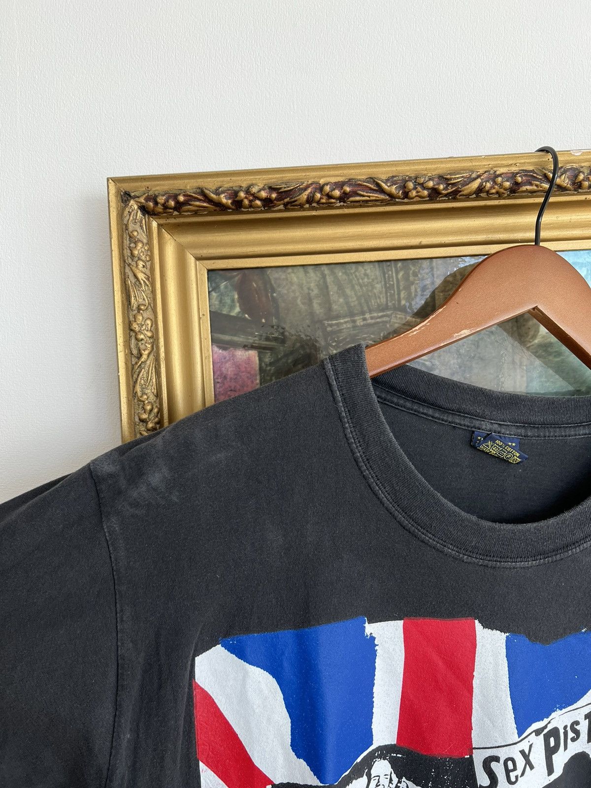 Band Tees Vintage 90s Sex Pistols God Save The Queen Black Tee Size US L / EU 52-54 / 3 - 3 Thumbnail