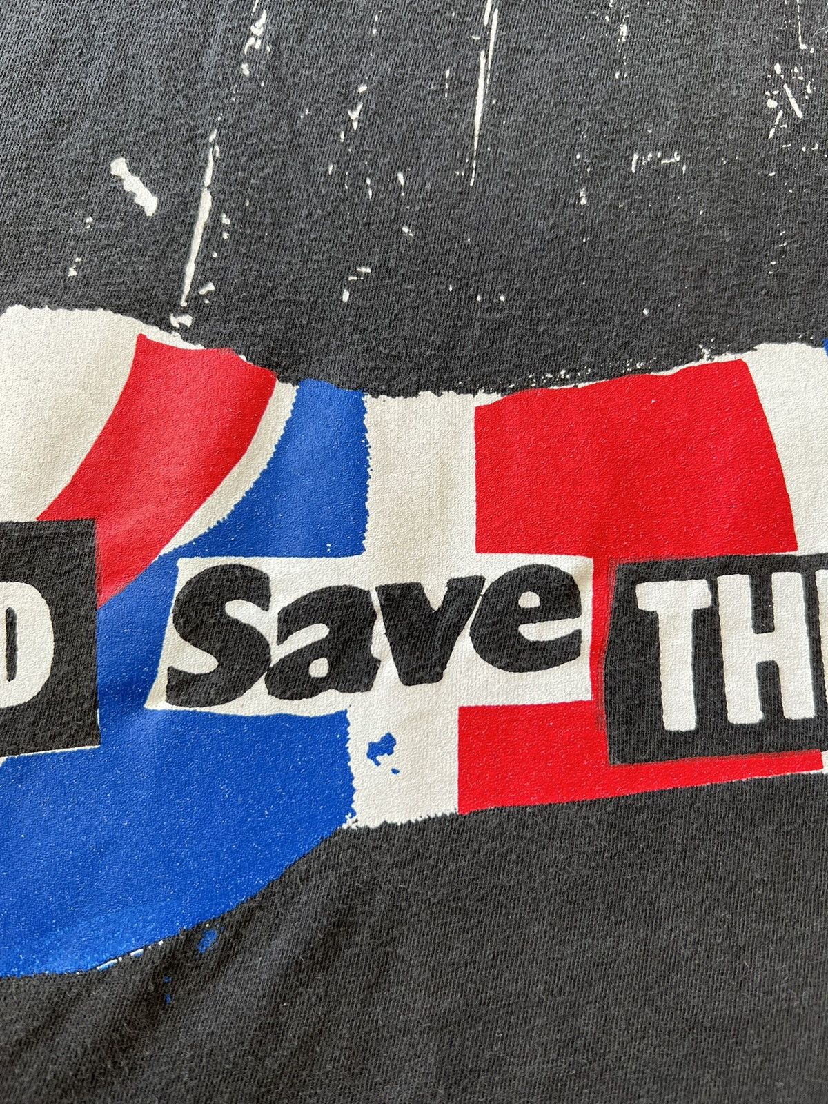 Band Tees Vintage 90s Sex Pistols God Save The Queen Black Tee Size US L / EU 52-54 / 3 - 11 Thumbnail