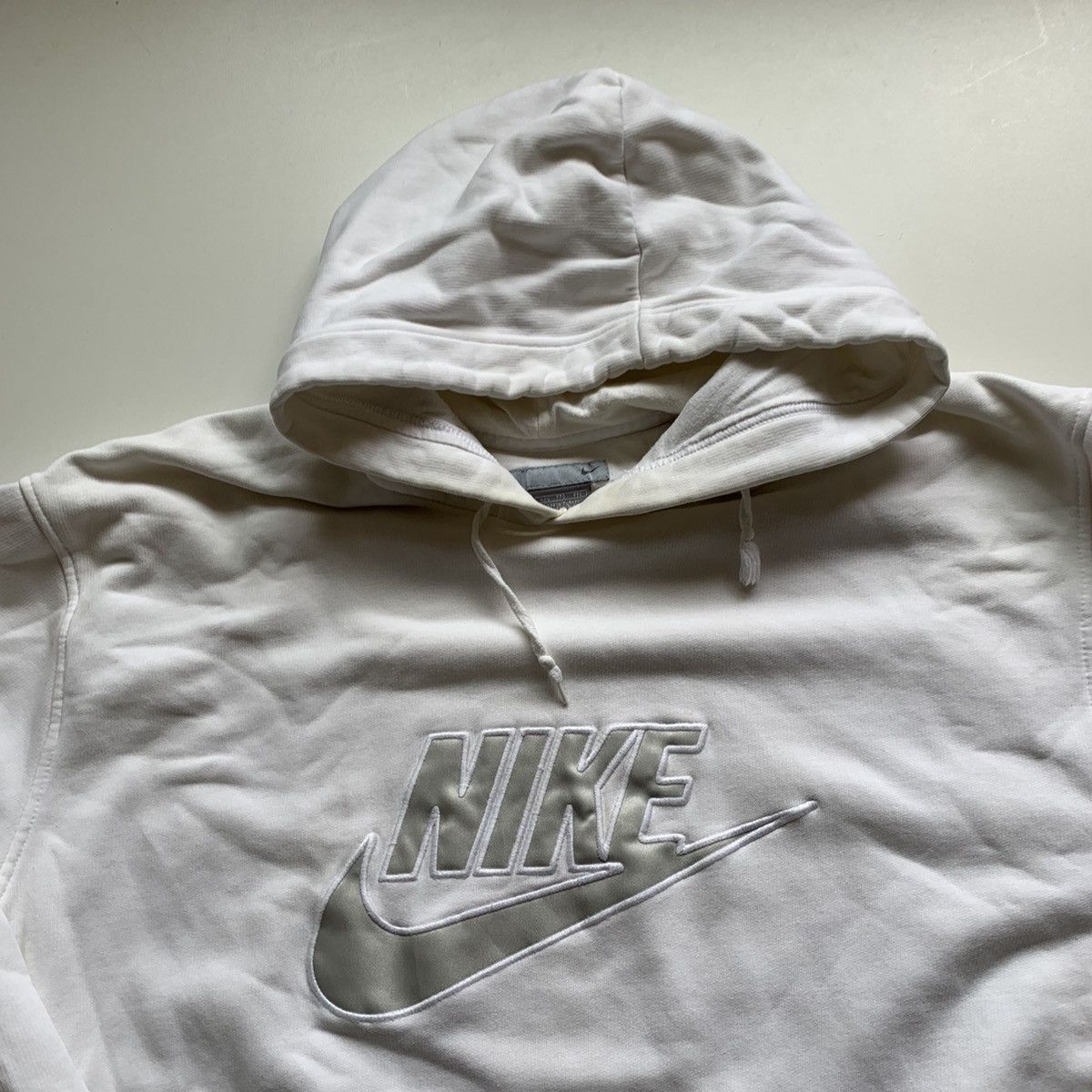 Nike × Vintage Vintage 2000s Nike Embroidered Swoosh Pullover Hoodie XXL Size US XXL / EU 58 / 5 - 2 Thumbnail