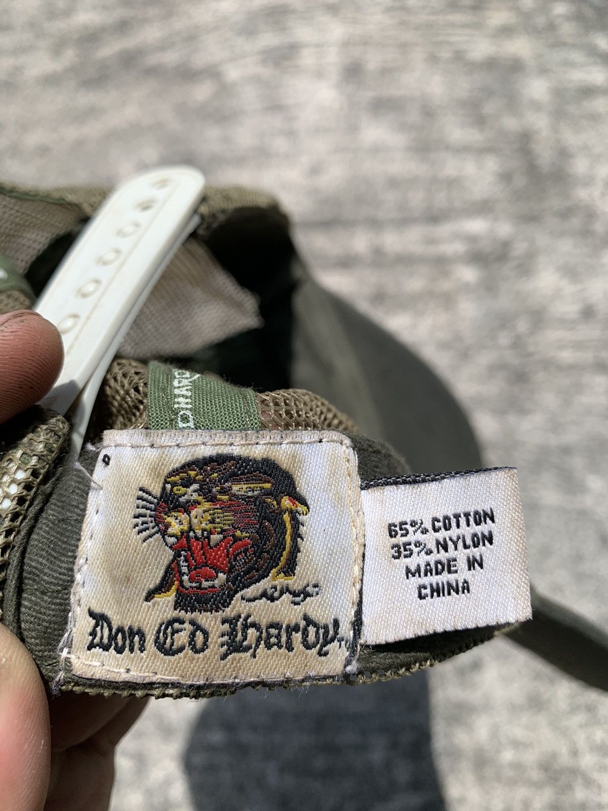Ed Hardy Ed hardy trucker hats dog & crystal Size ONE SIZE - 13 Thumbnail