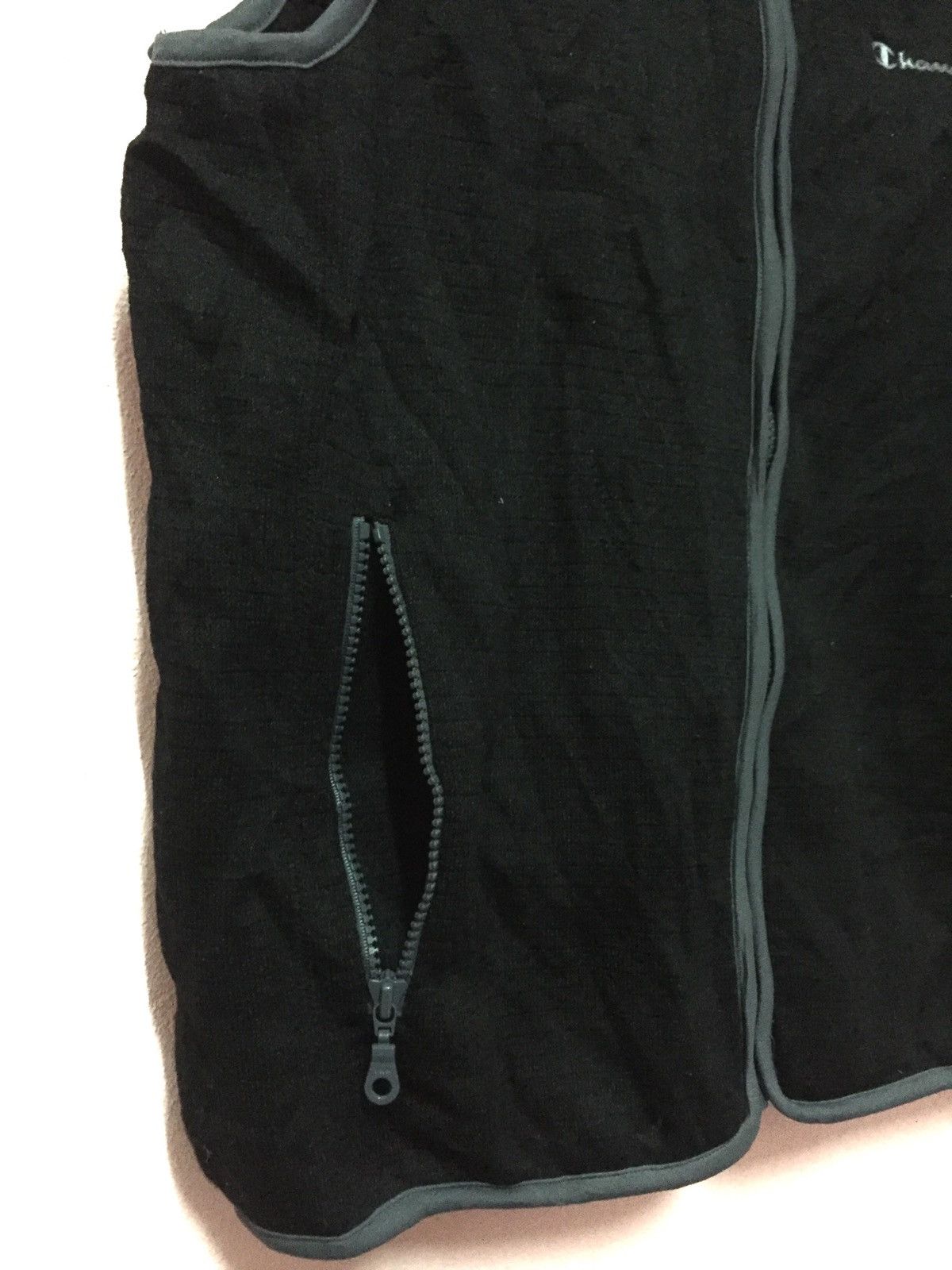 Champion × City Streets CHAMPION Vest Size L Size US L / EU 52-54 / 3 - 4 Thumbnail