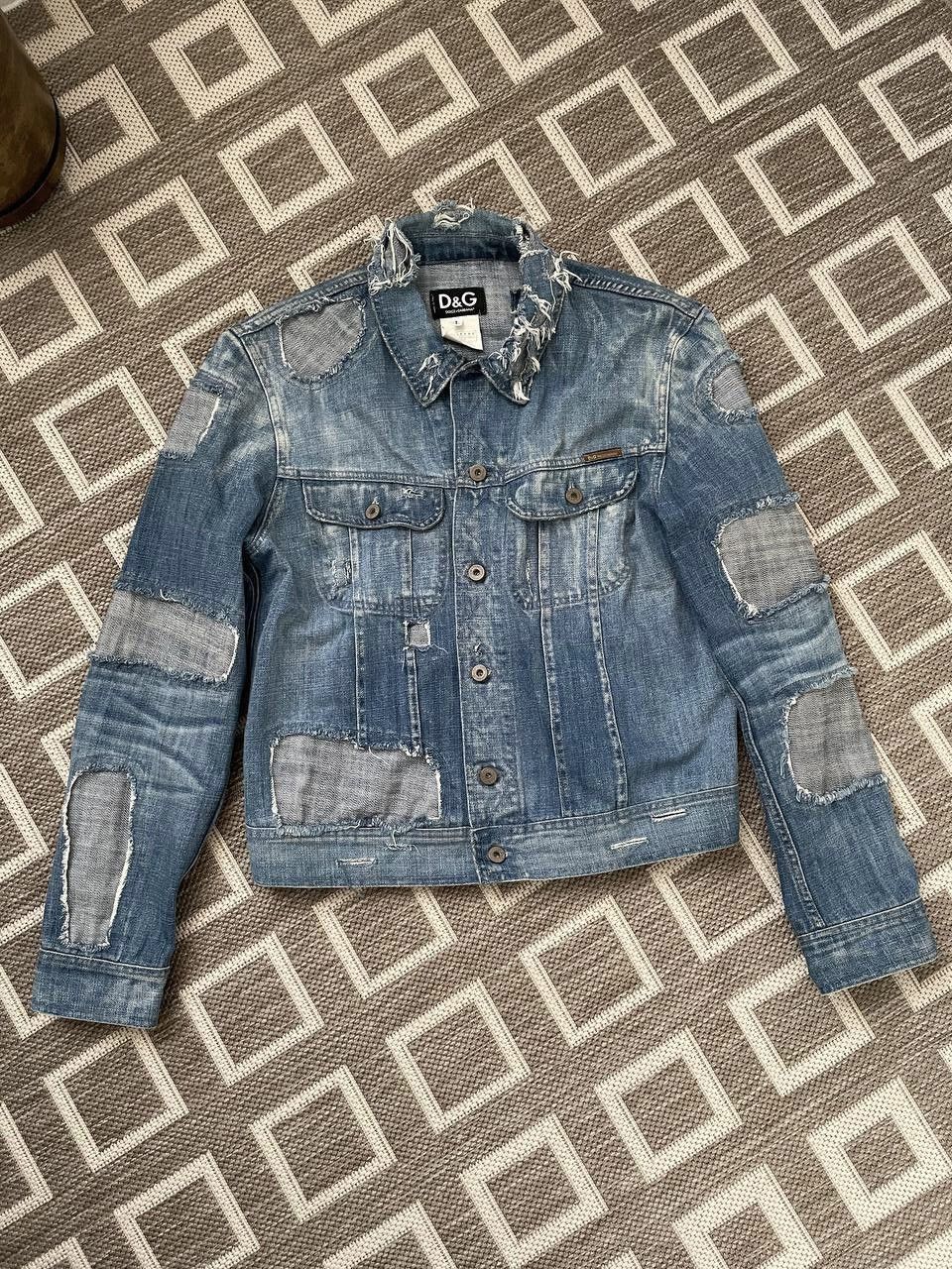 Dolce & Gabbana Vintage Dolce Gabbana Patchwork distressed denim D&G jacket Size US L / EU 52-54 / 3 - 1 Thumbnail