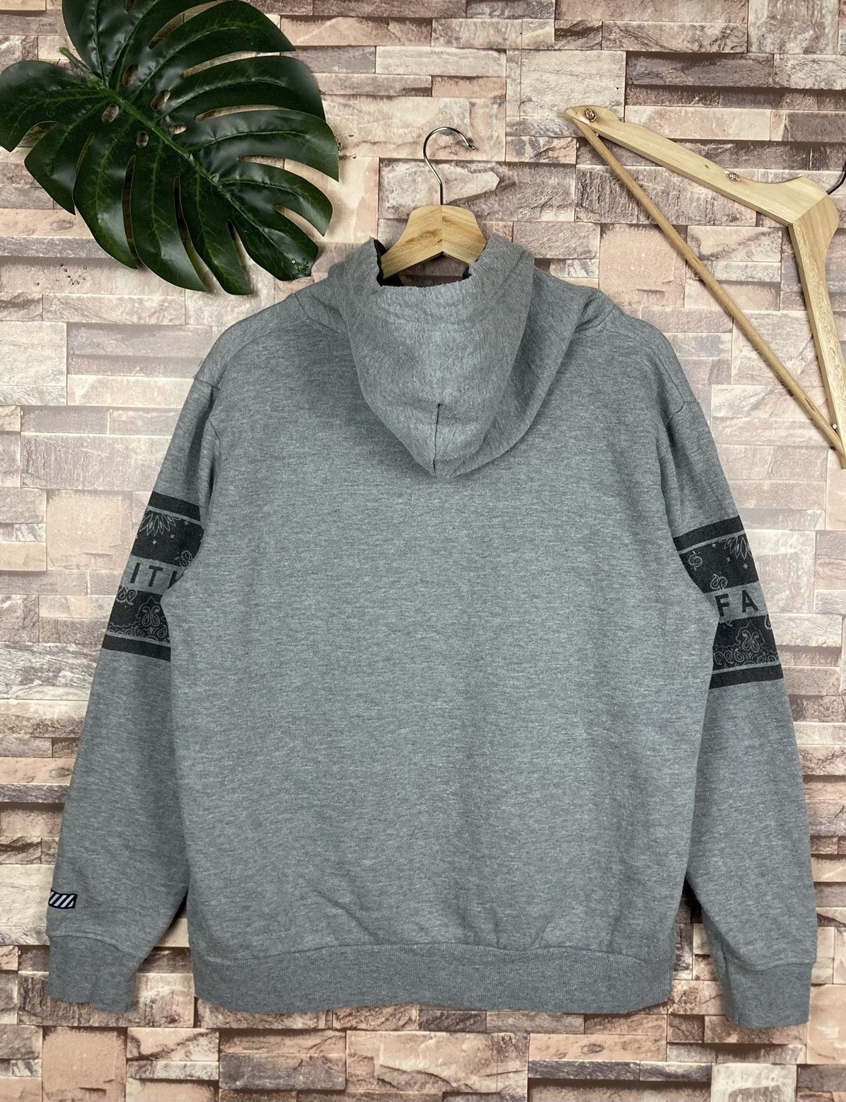 Japanese Brand Patriotism Is The Virtue Hoodie #38-1 Size US L / EU 52-54 / 3 - 2 Thumbnail