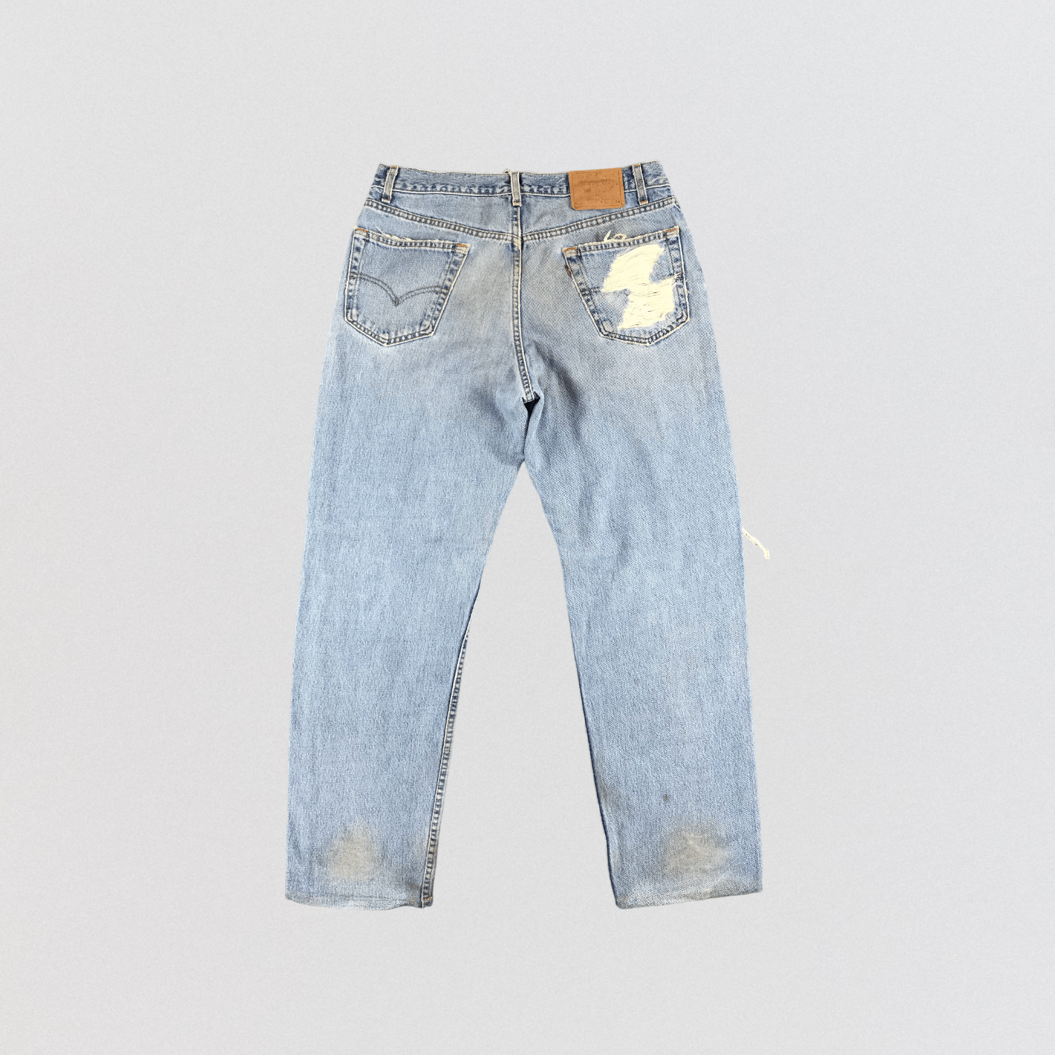 Levi's Vintage Levis 550 Distress Jeans-JM409 Size US 36 / EU 52 - 2 Thumbnail