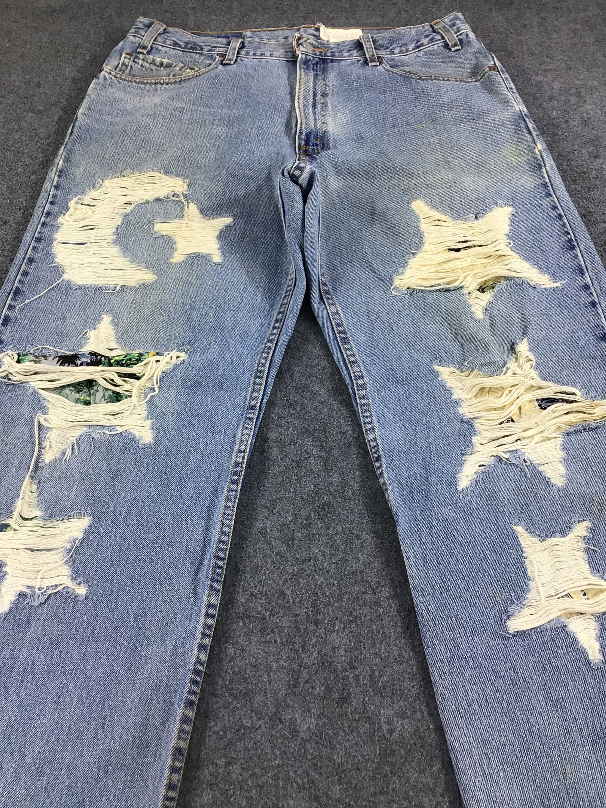 Levi's Vintage Levis 550 Distress Jeans-JM409 Size US 36 / EU 52 - 3 Thumbnail