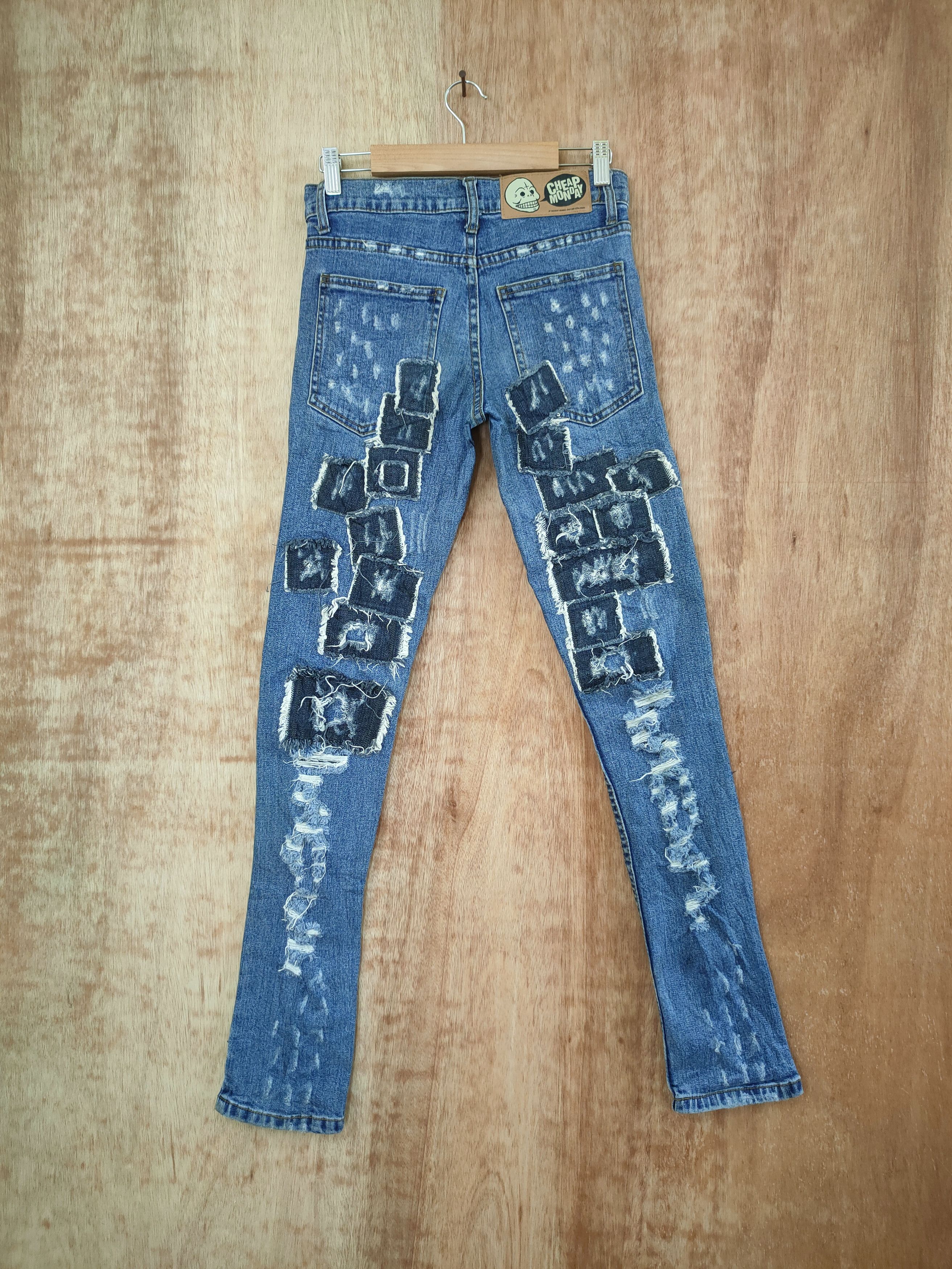 Cheap Monday DL Cheap Monday patchwork distressed denim pants #46-780 Size 25" / US 0 / IT 36 - 7 Thumbnail