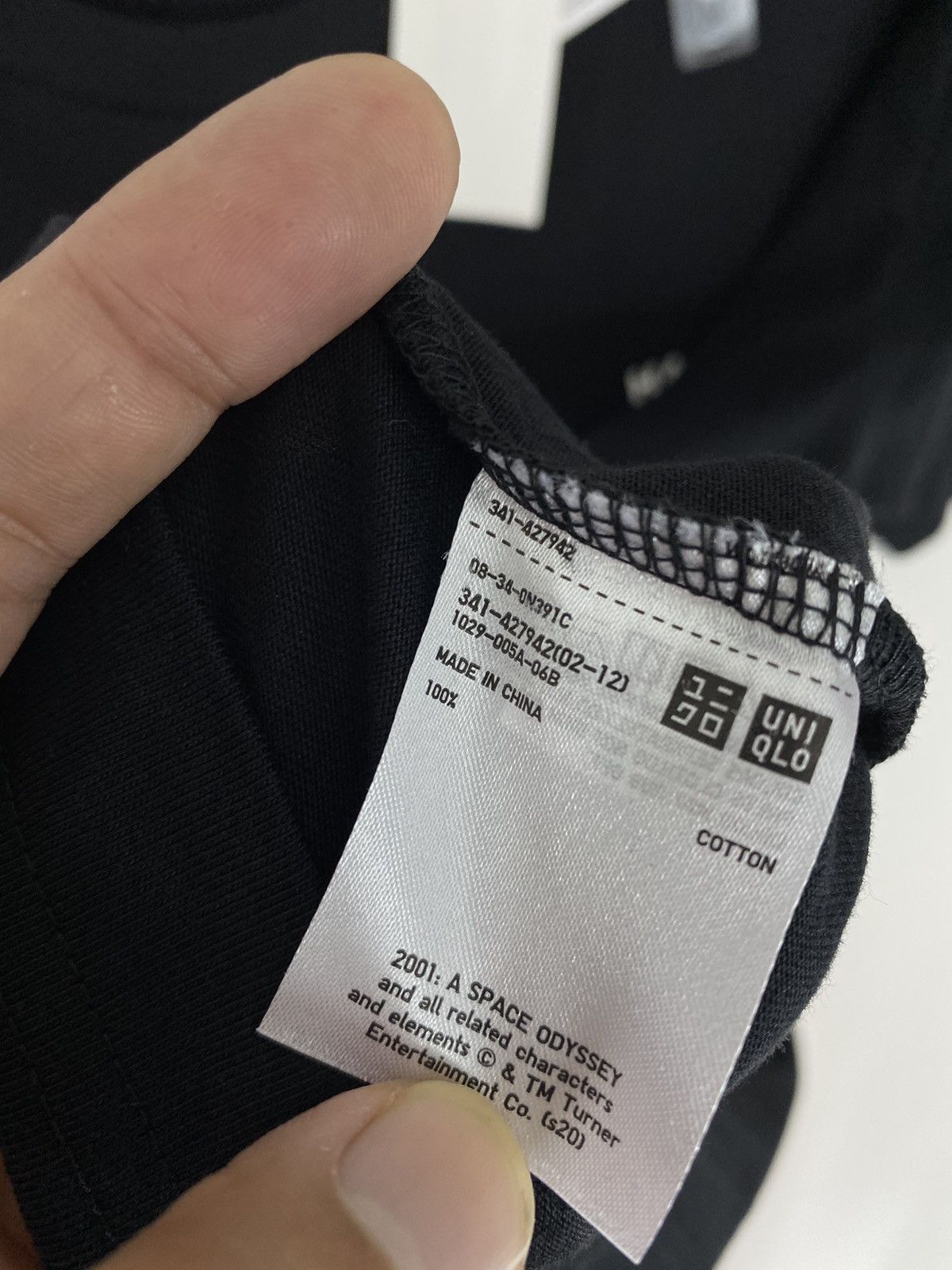 Uniqlo Rare Design 2001 a space odyssey Size US M / EU 48-50 / 2 - 9 Thumbnail