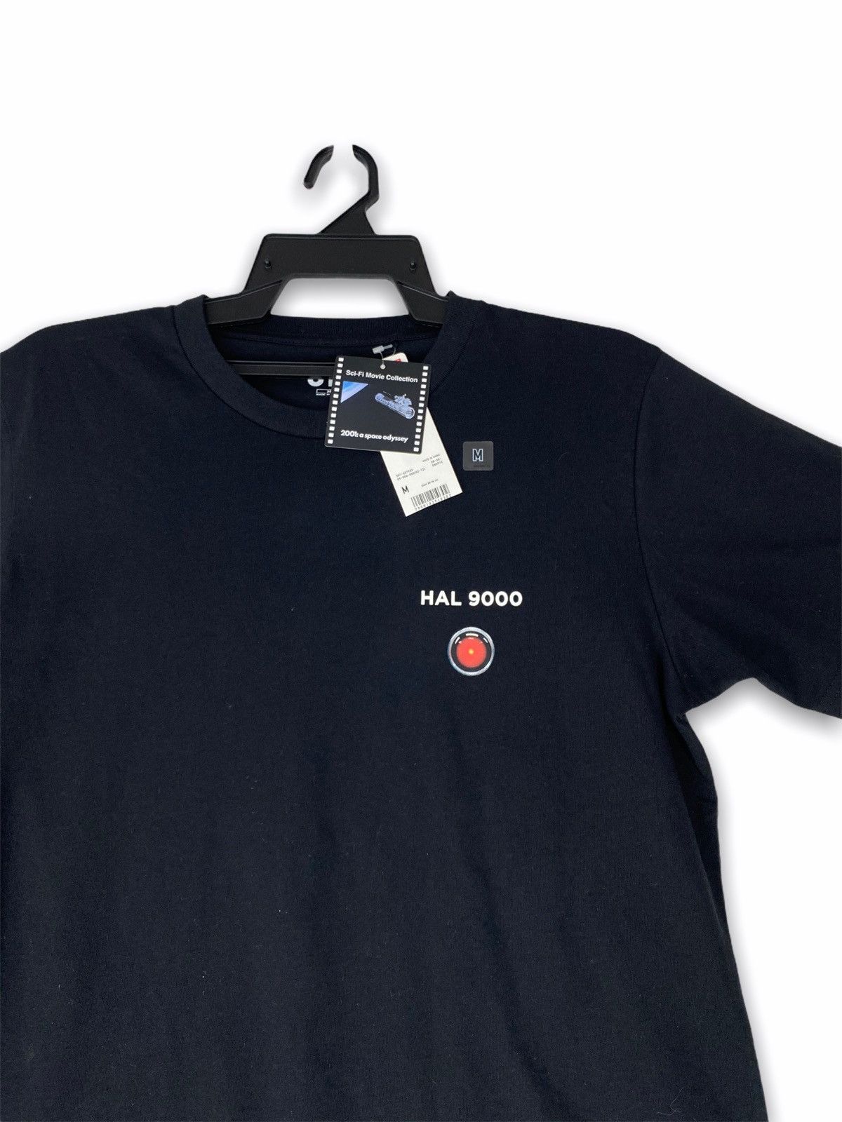 Uniqlo Rare Design 2001 a space odyssey Size US M / EU 48-50 / 2 - 5 Thumbnail