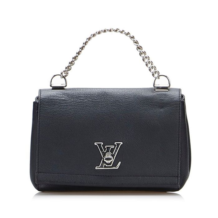 Louis Vuitton Lockme II Shoulder bag 334099