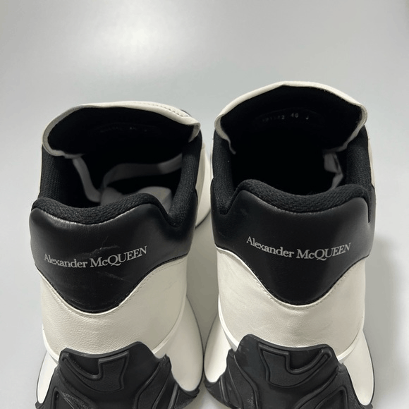 Alexander McQueen Alexander McQueen Logo Cut-Out Sprint Sneakers White Men’s E Size US 13 / EU 46 - 5 Thumbnail