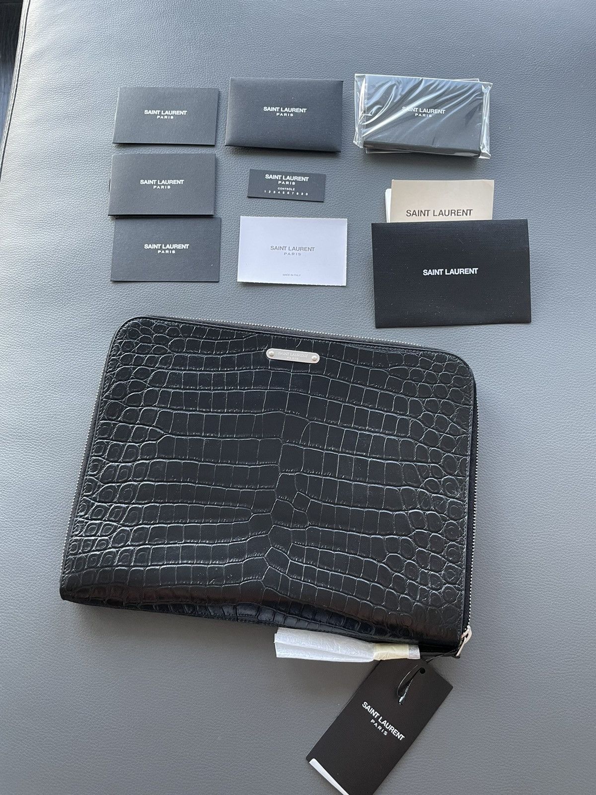 Saint Laurent Paris Rare Super Limited Runway Croc Embossed Leather Pouch Bag Size ONE SIZE - 18 Thumbnail